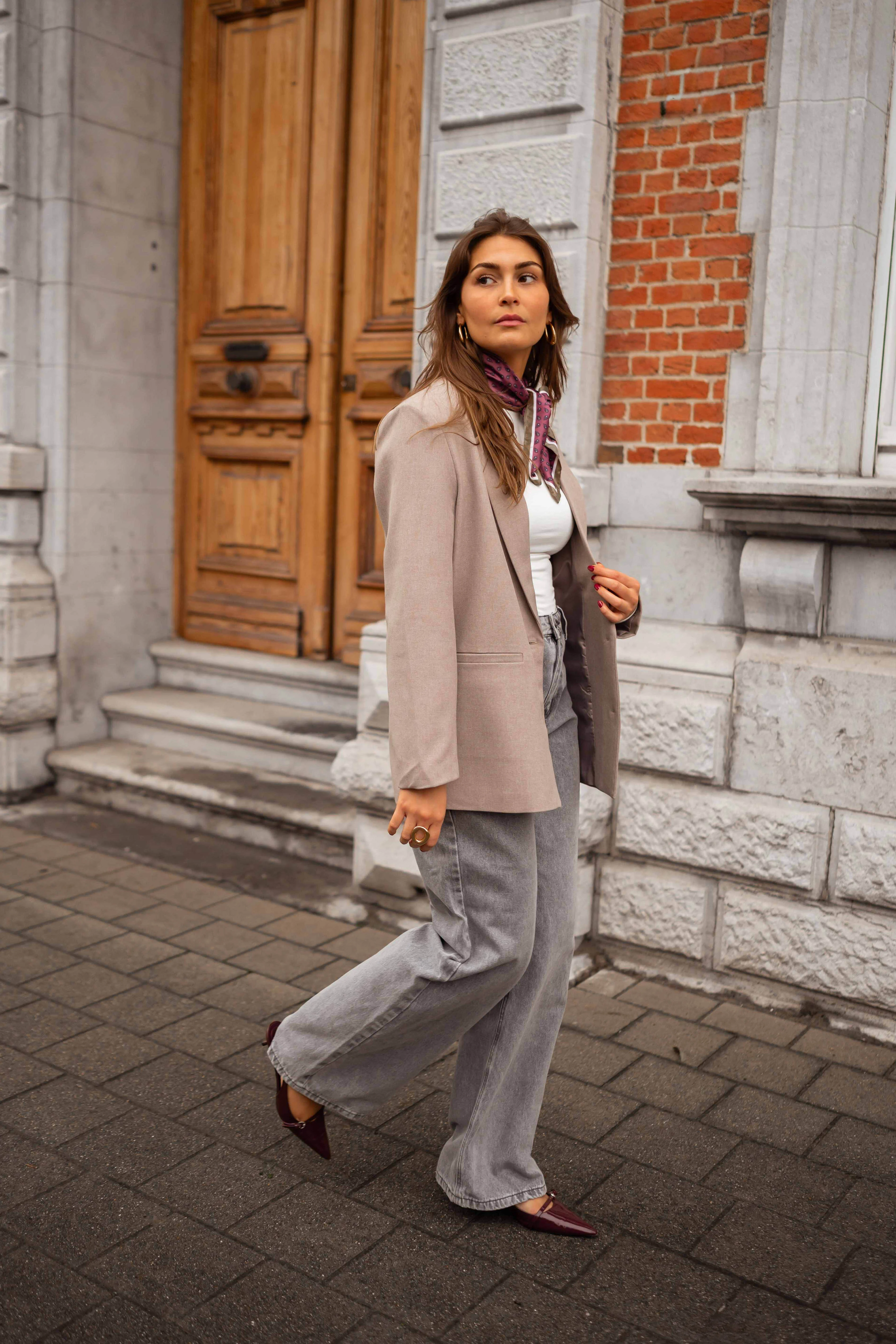 Beige Owen Blazer - Image 9