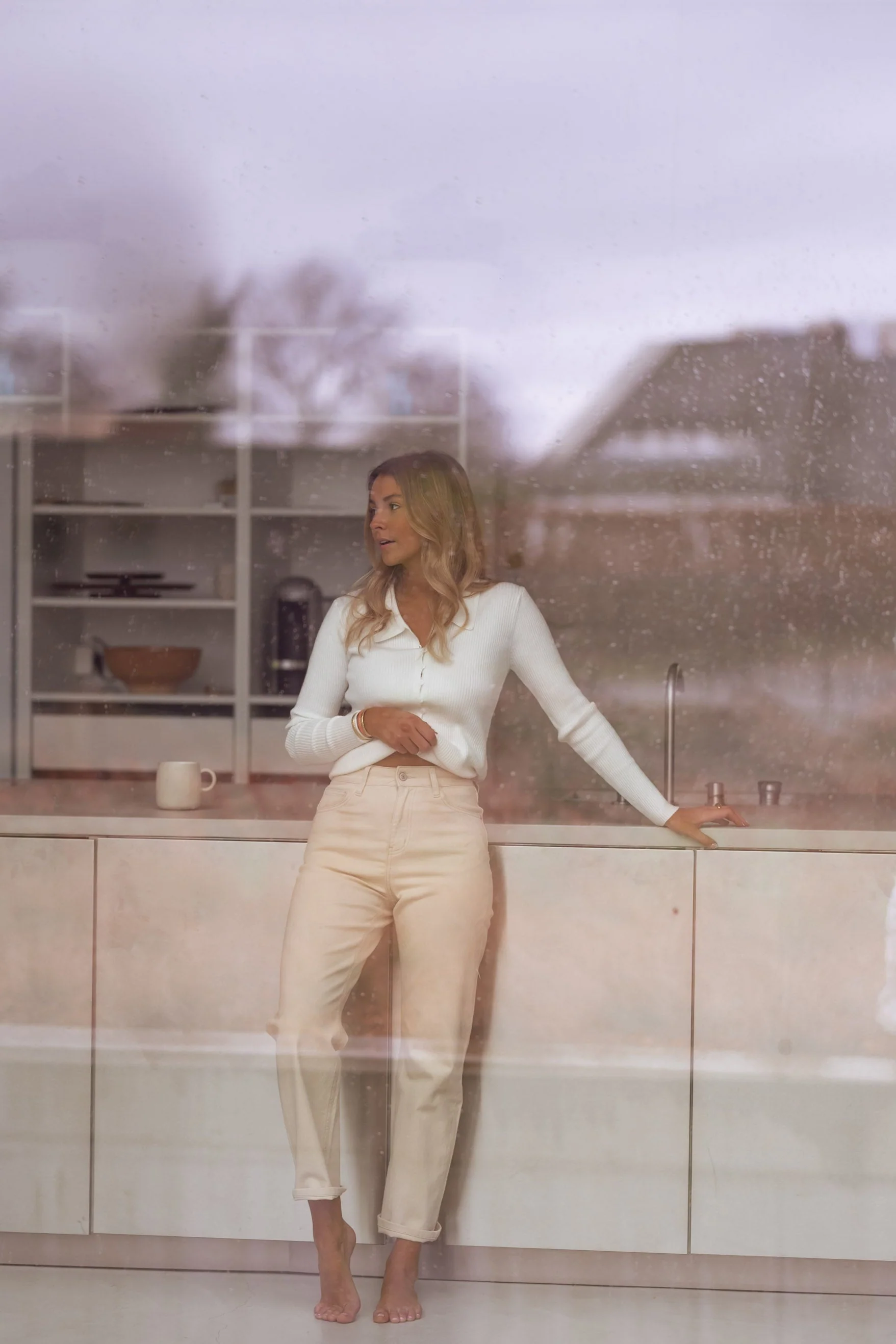 Beige Solan Jeans - Image 5