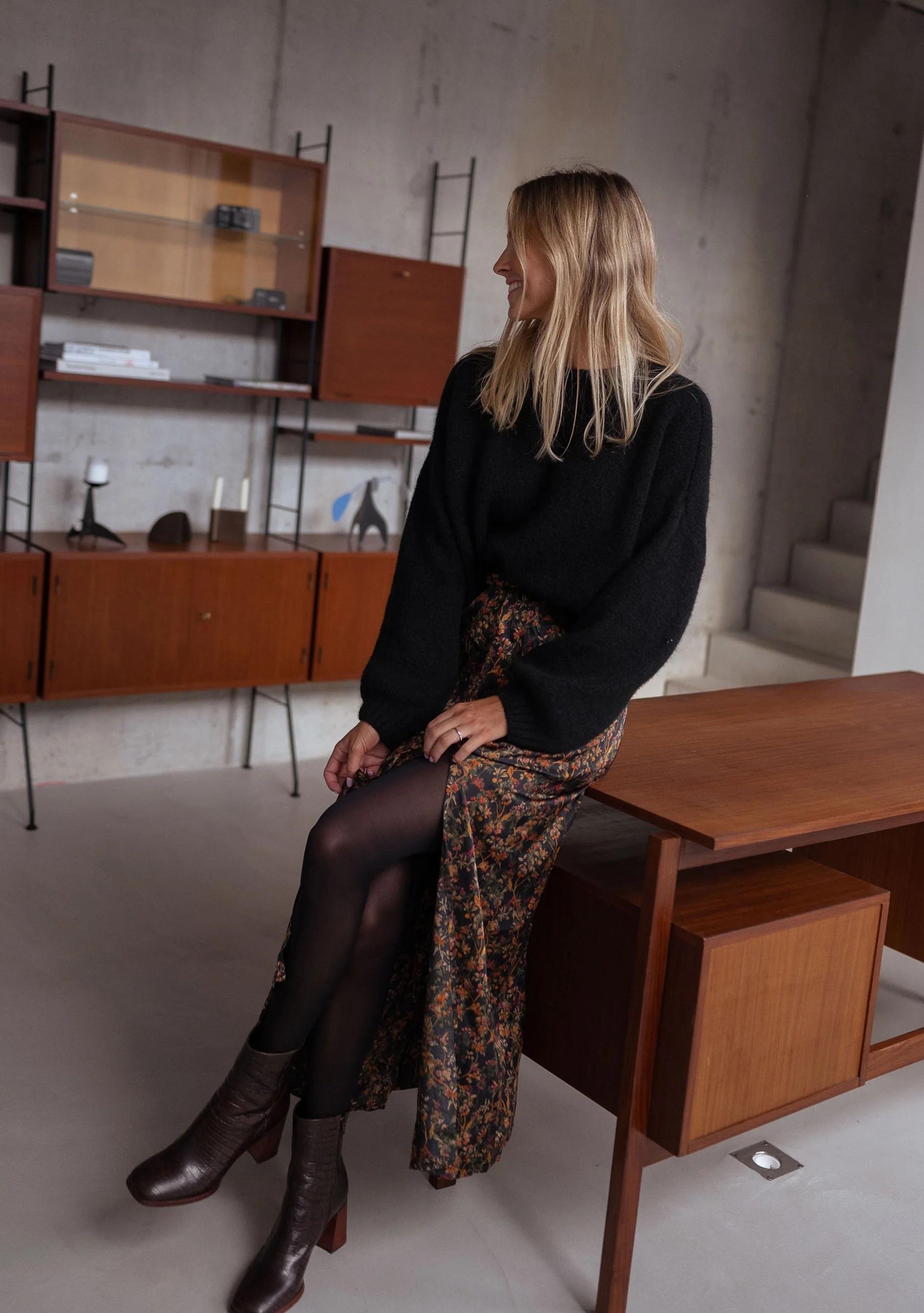 Black Bridget Floral Skirt - Image 6