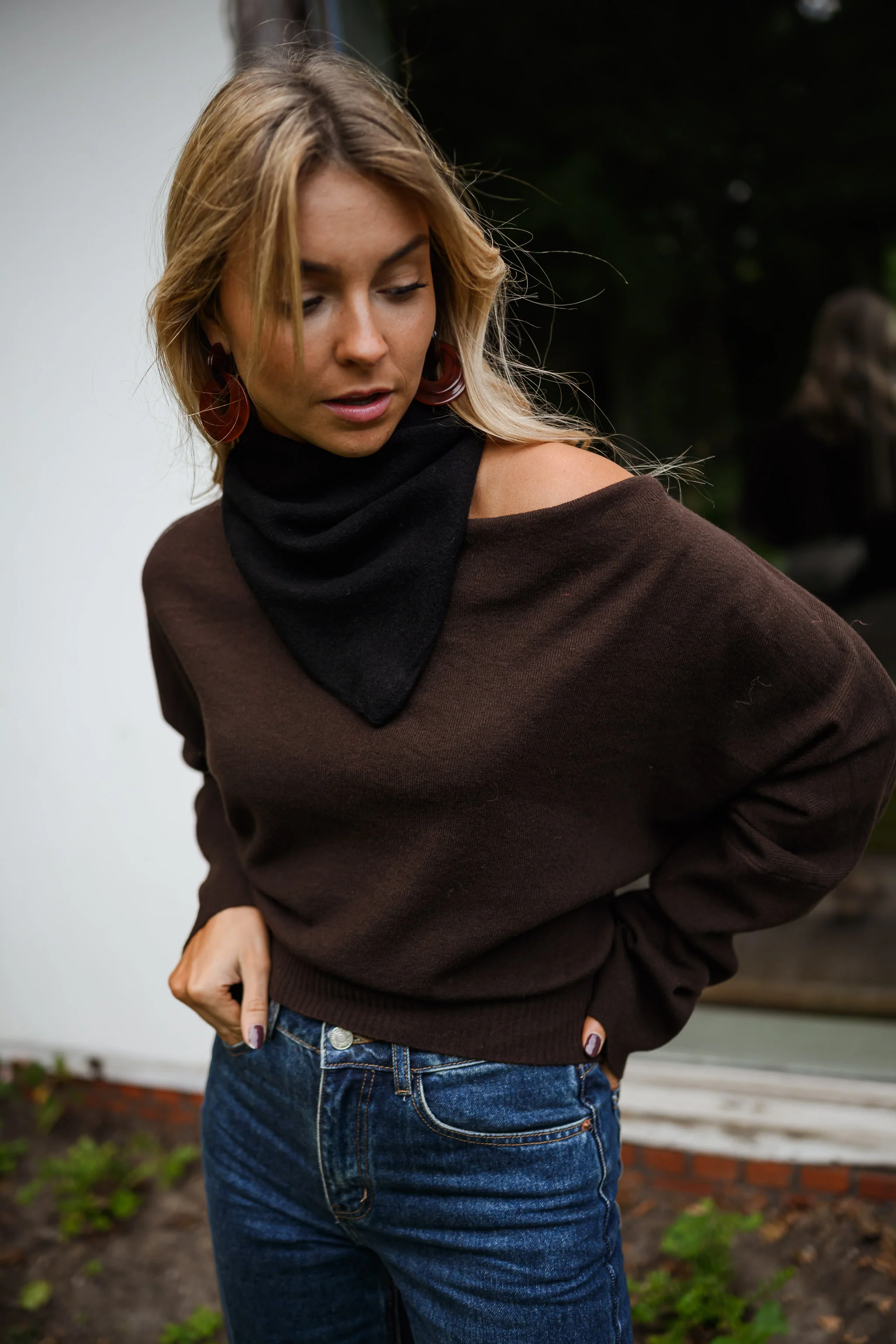 Black Demi Scarf - Image 4