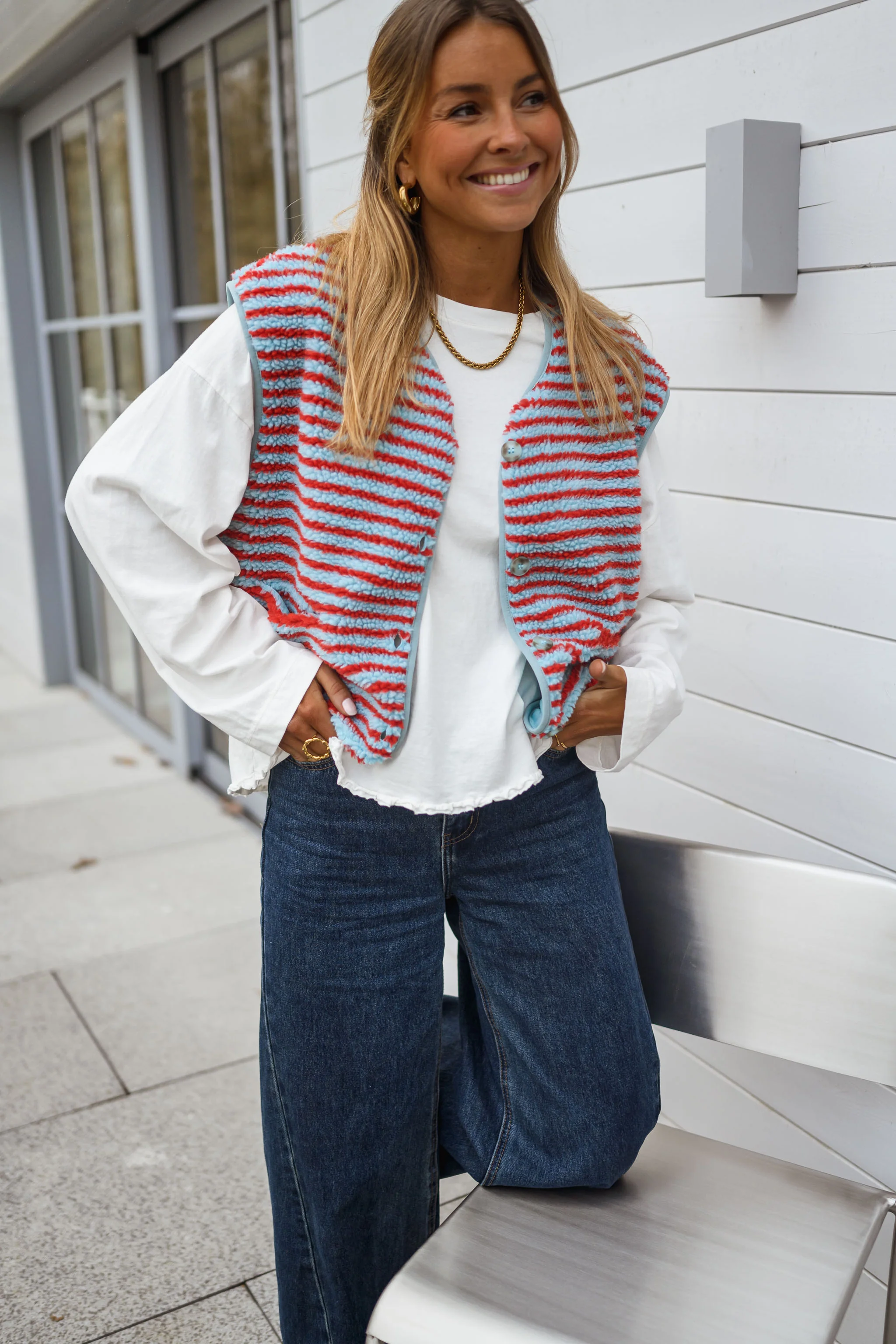 Blue and Coral Taoh Vest - Image 4