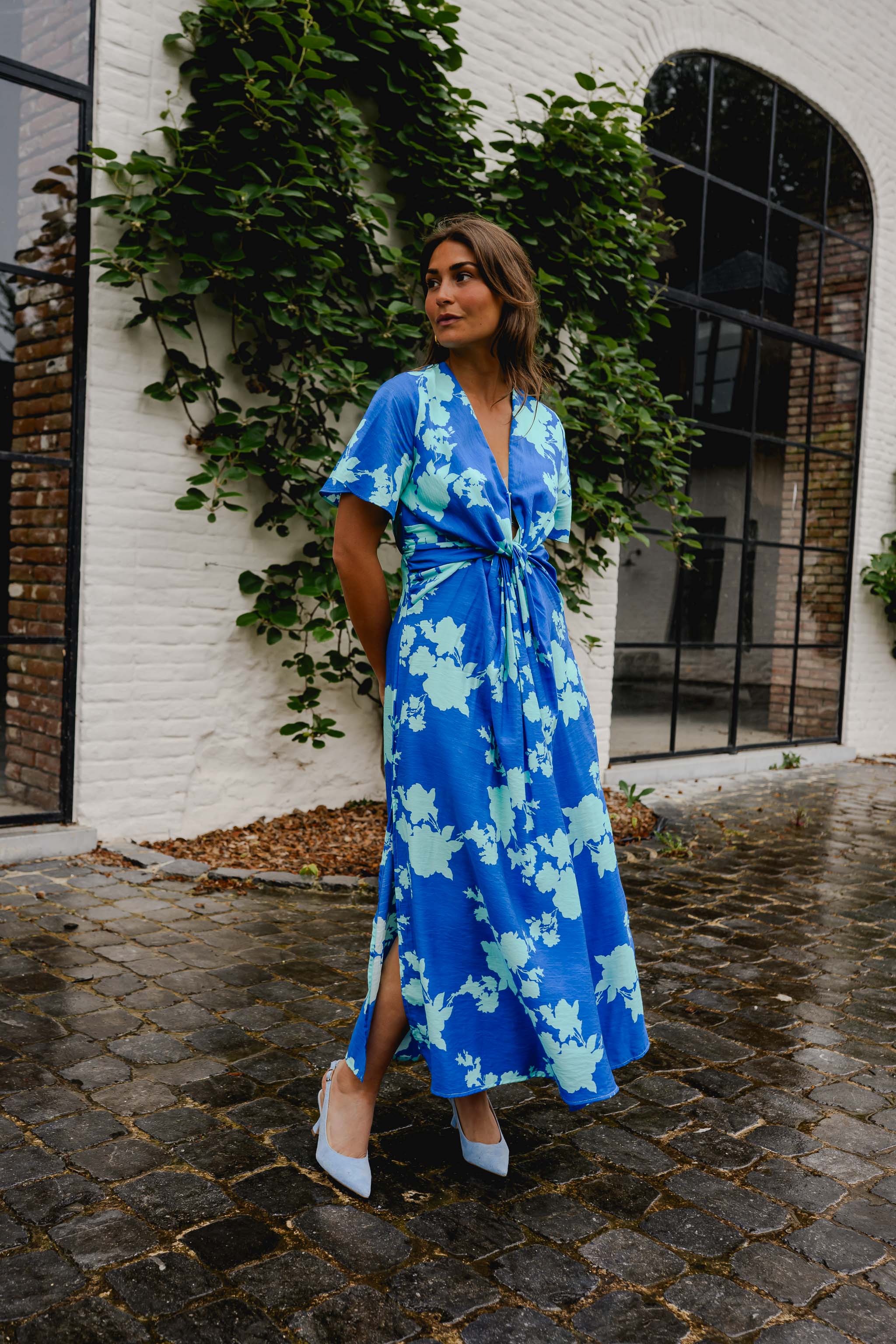 Blue Floral Joanny Dress - Image 4