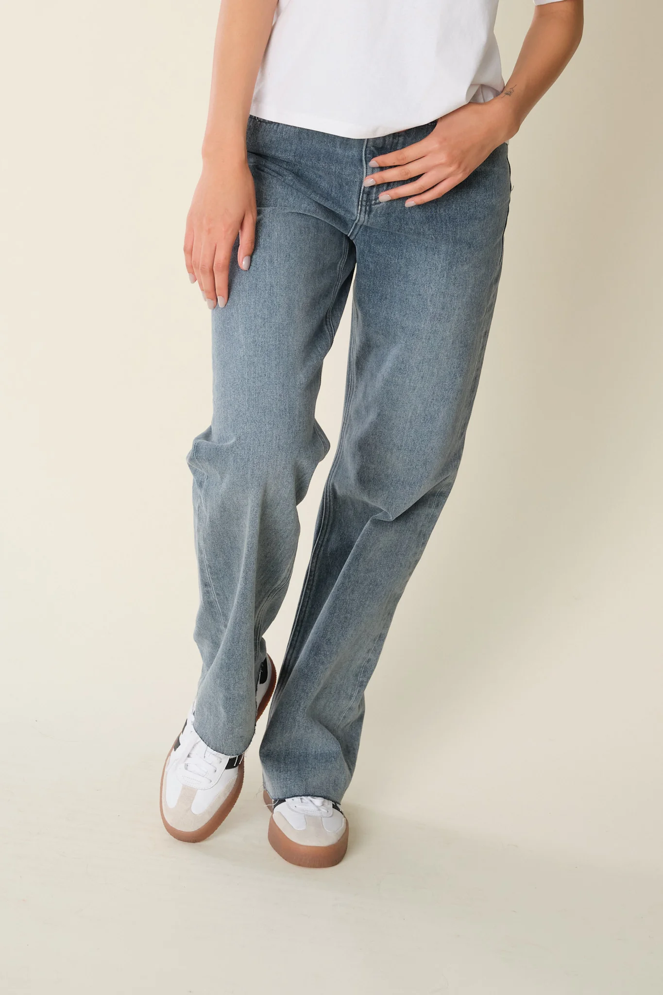 Blue Quentin Jeans - Image 12