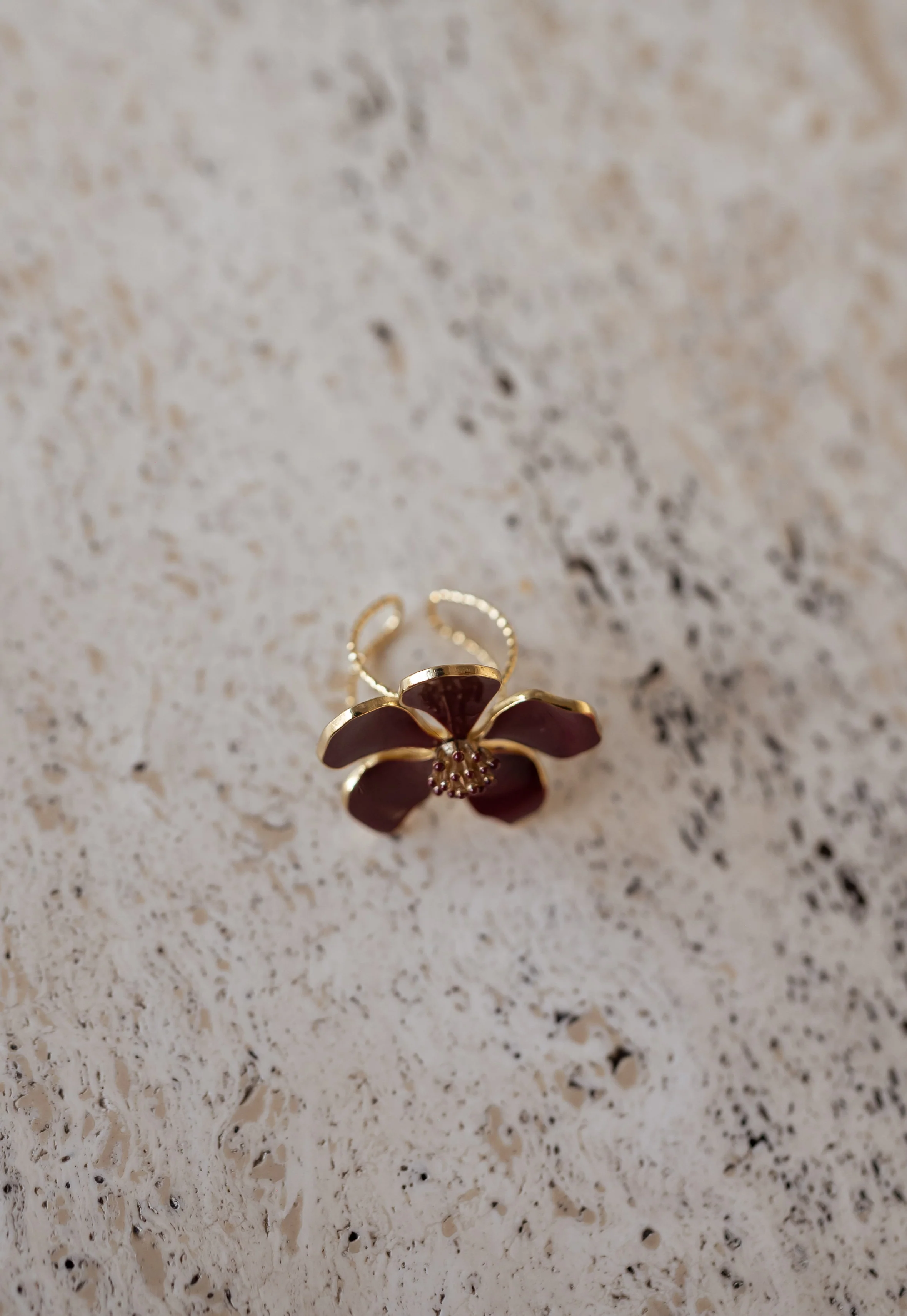 Brown Lipa Ring - Image 3
