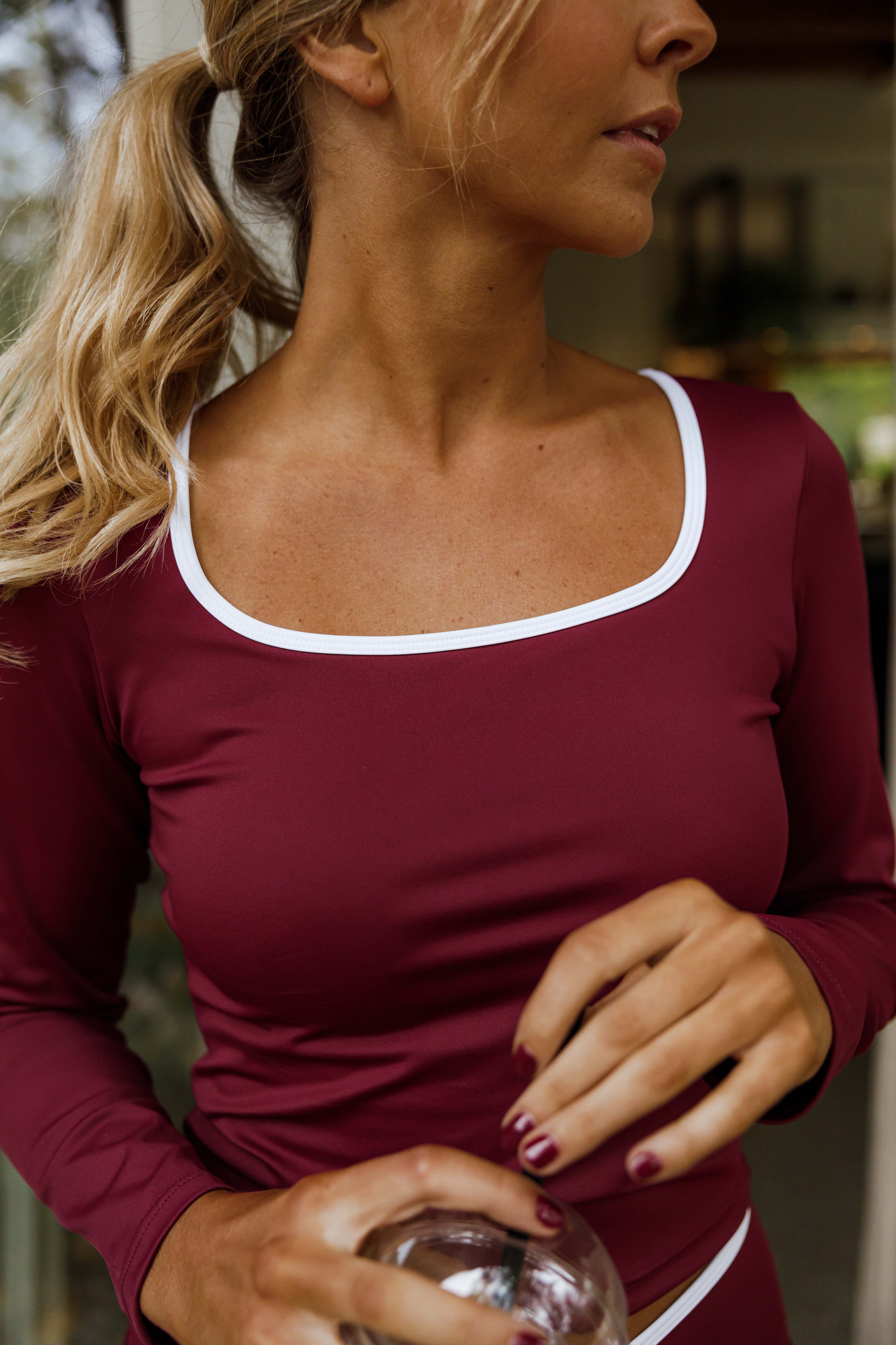 Burgundy Illa Sports Set - Image 10