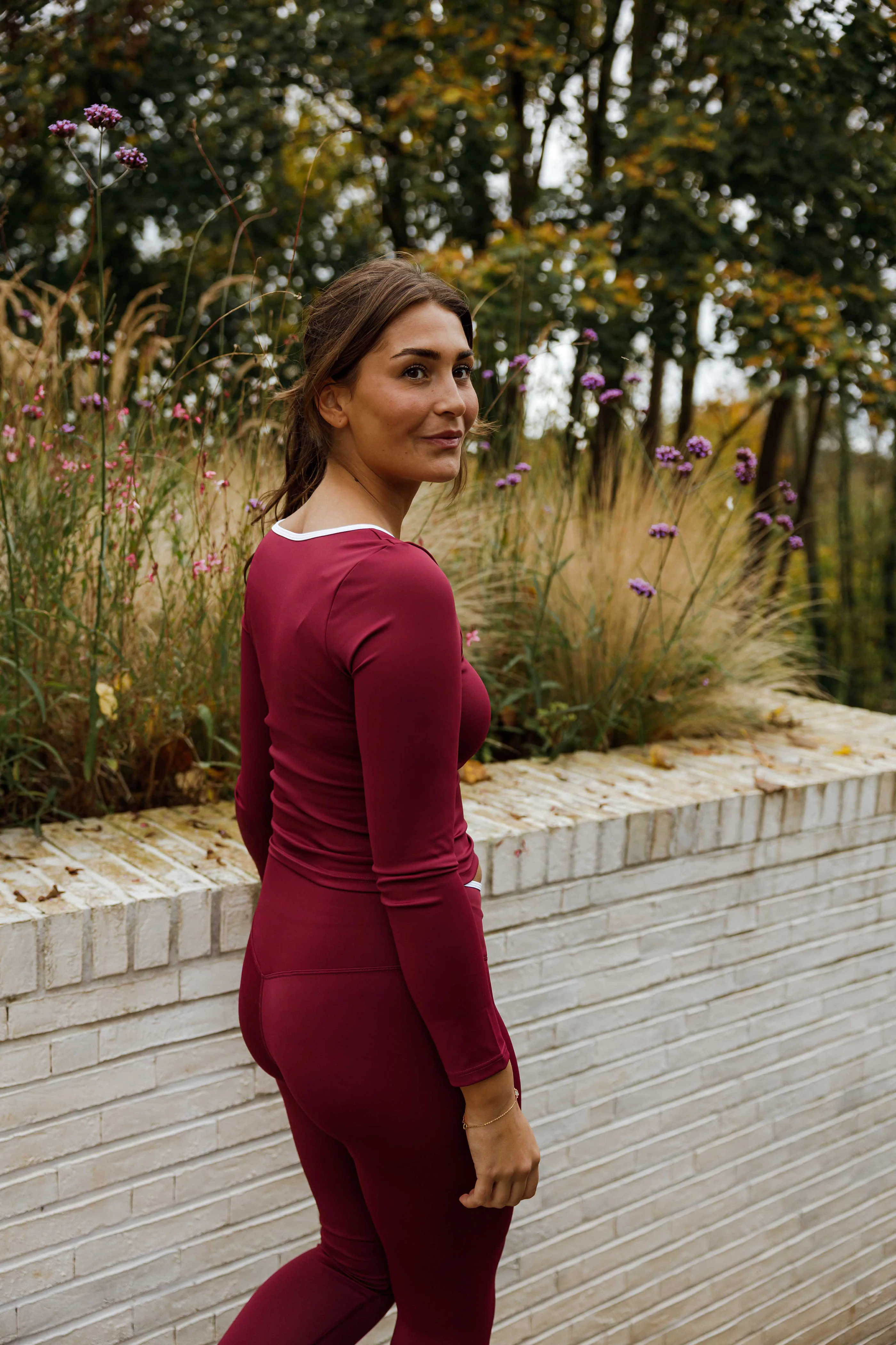 Burgundy Illa Sports Set - Image 7