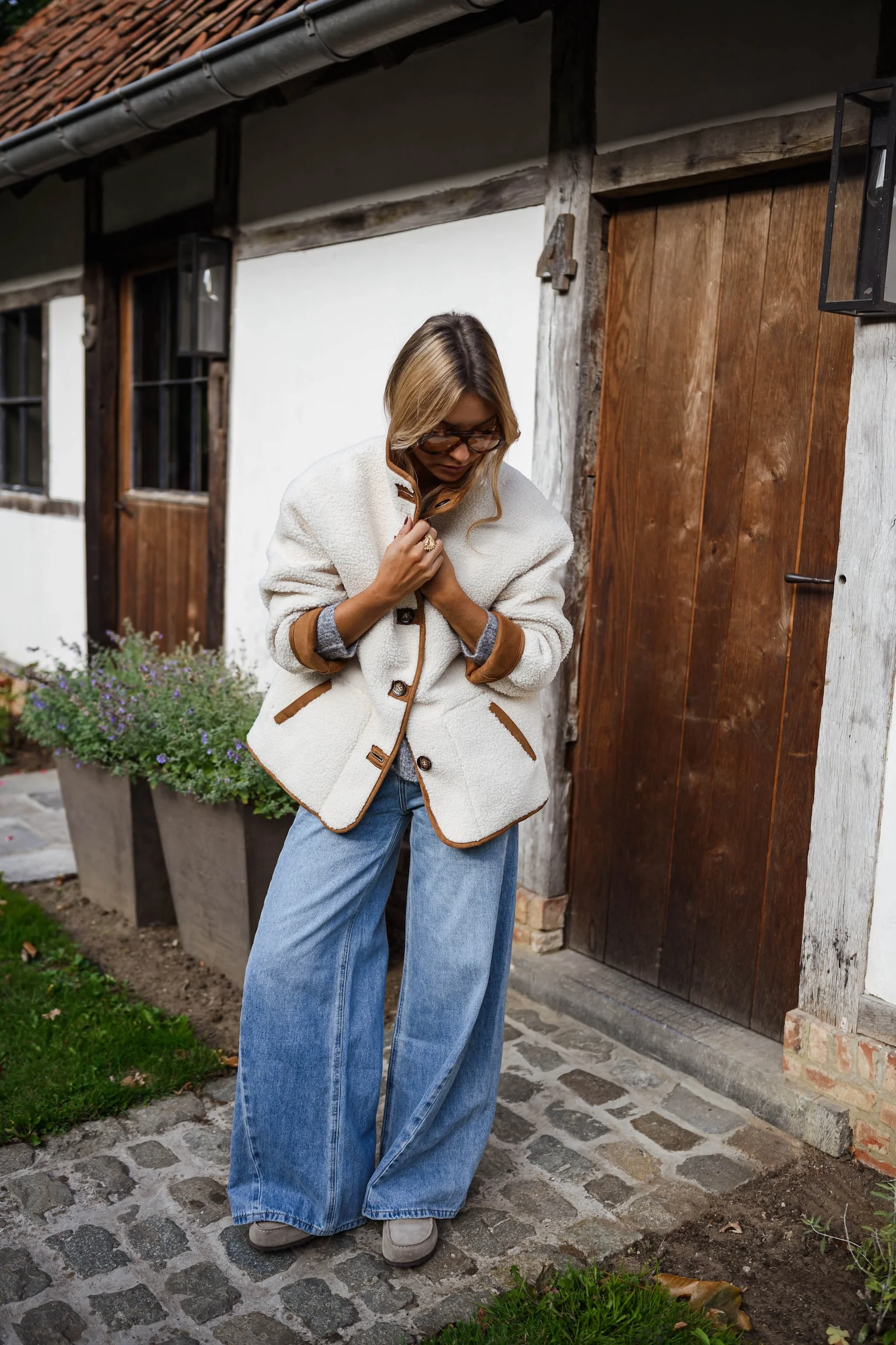 Camel Shearling Ninho Coat - Image 4
