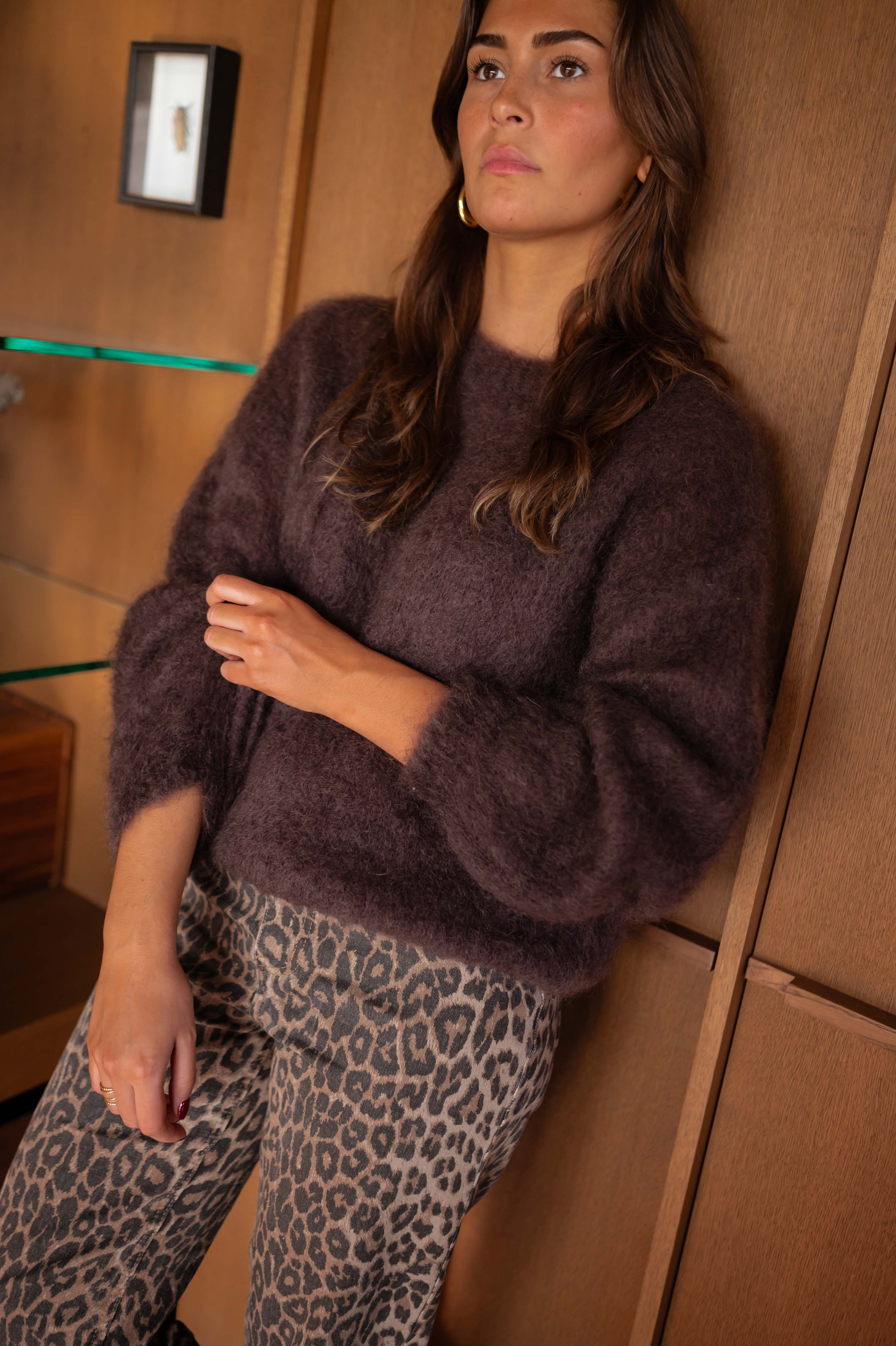 Chocolate Pieter Sweater - Image 12