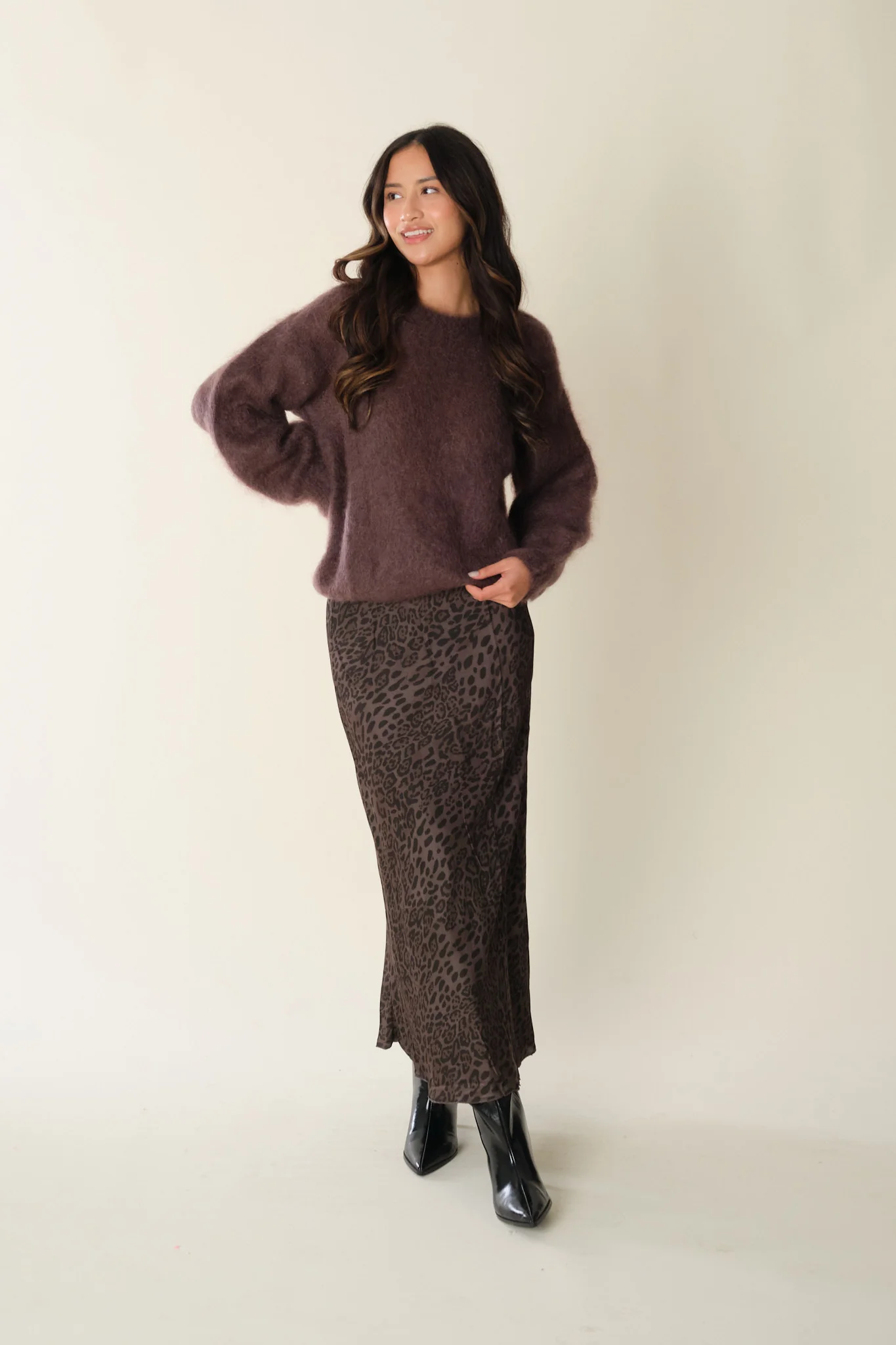 Chocolate Pieter Sweater - Image 6