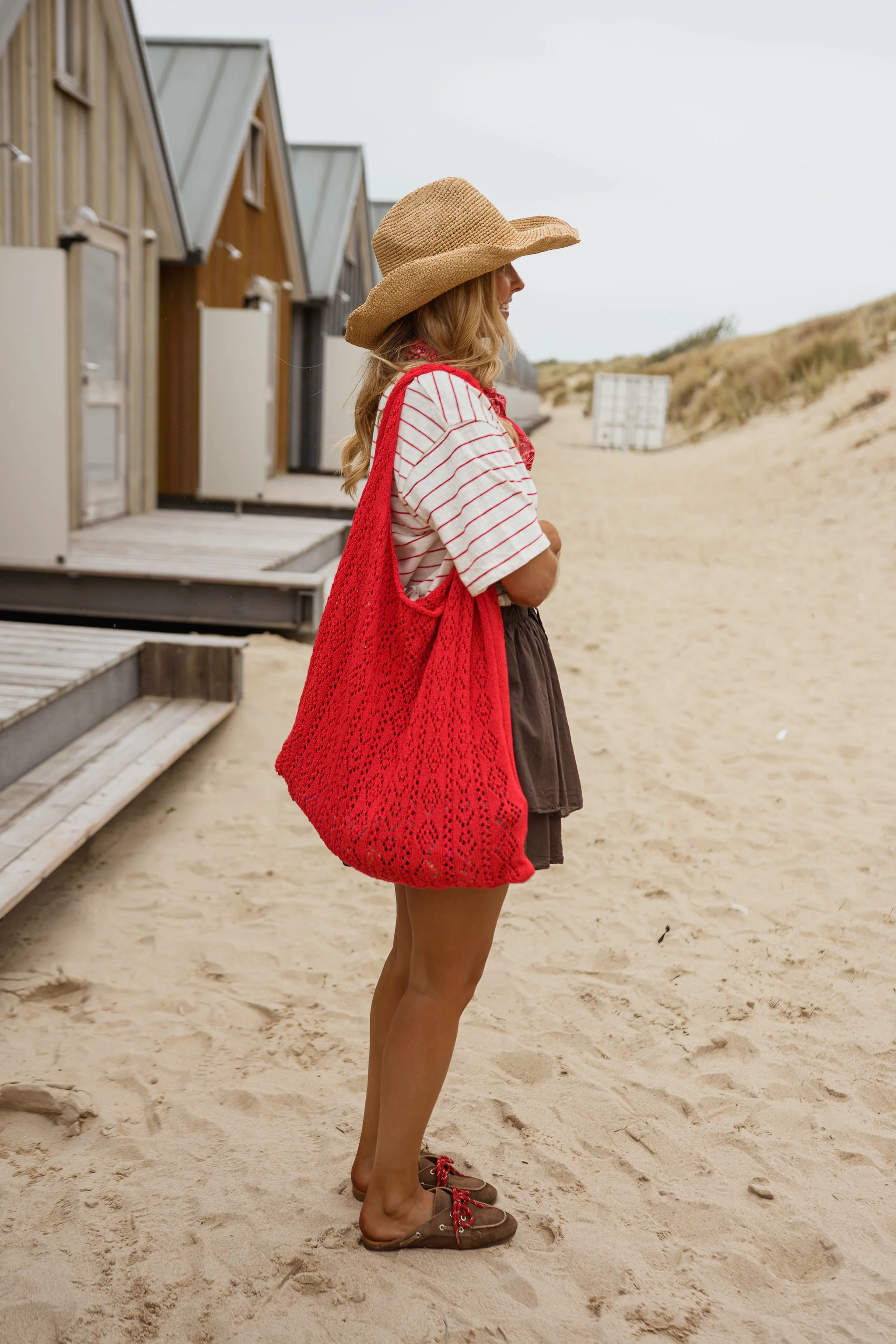 Coral Mesh Summer Bag - Image 7