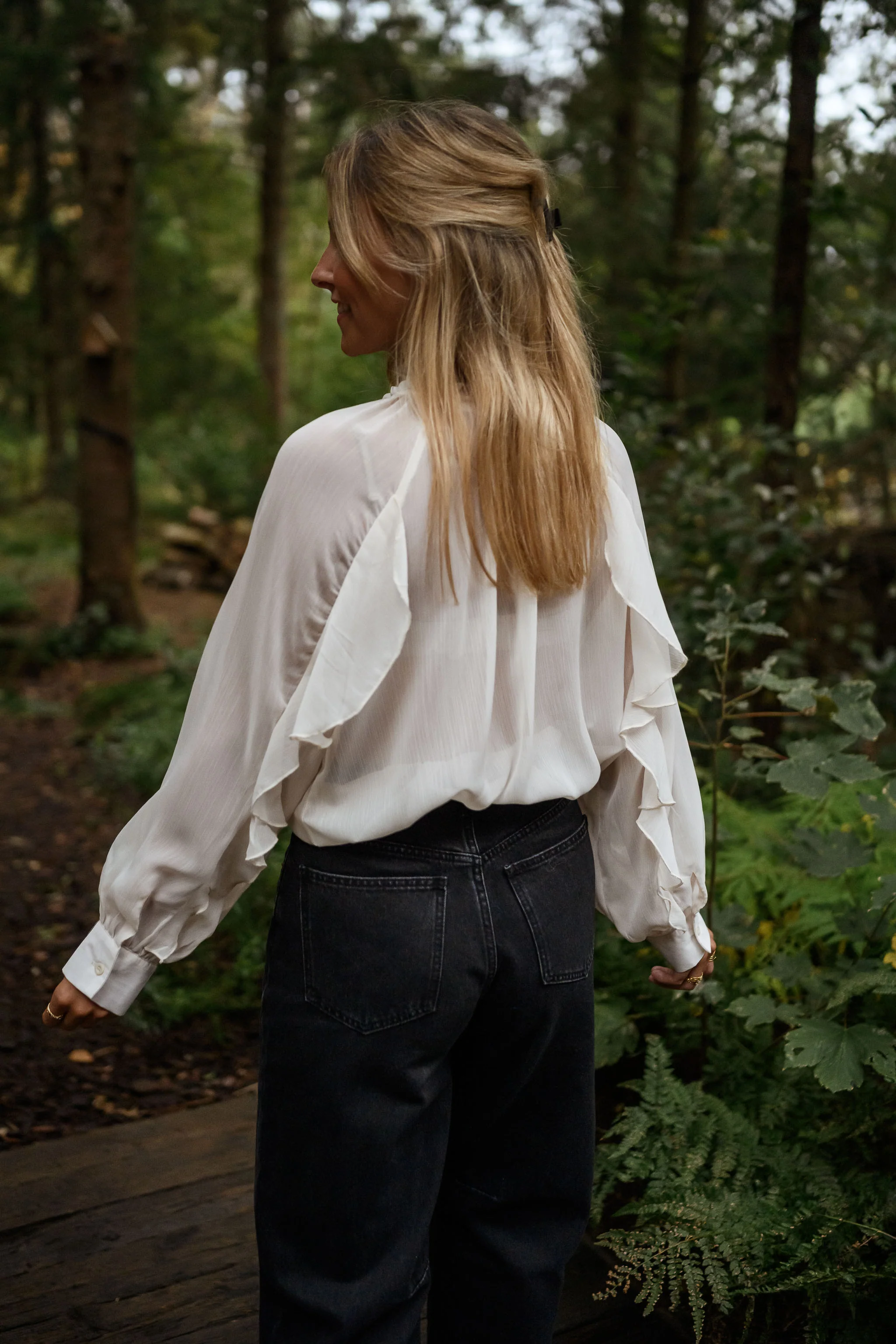 Ecru Sasou Blouse - Image 4