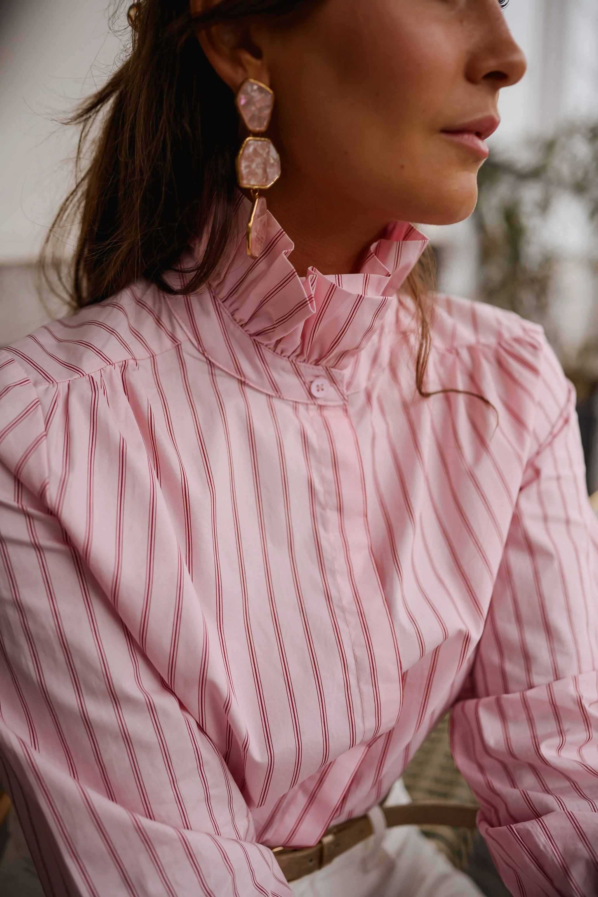 Gold and Pink Palo Earrings - Image 6