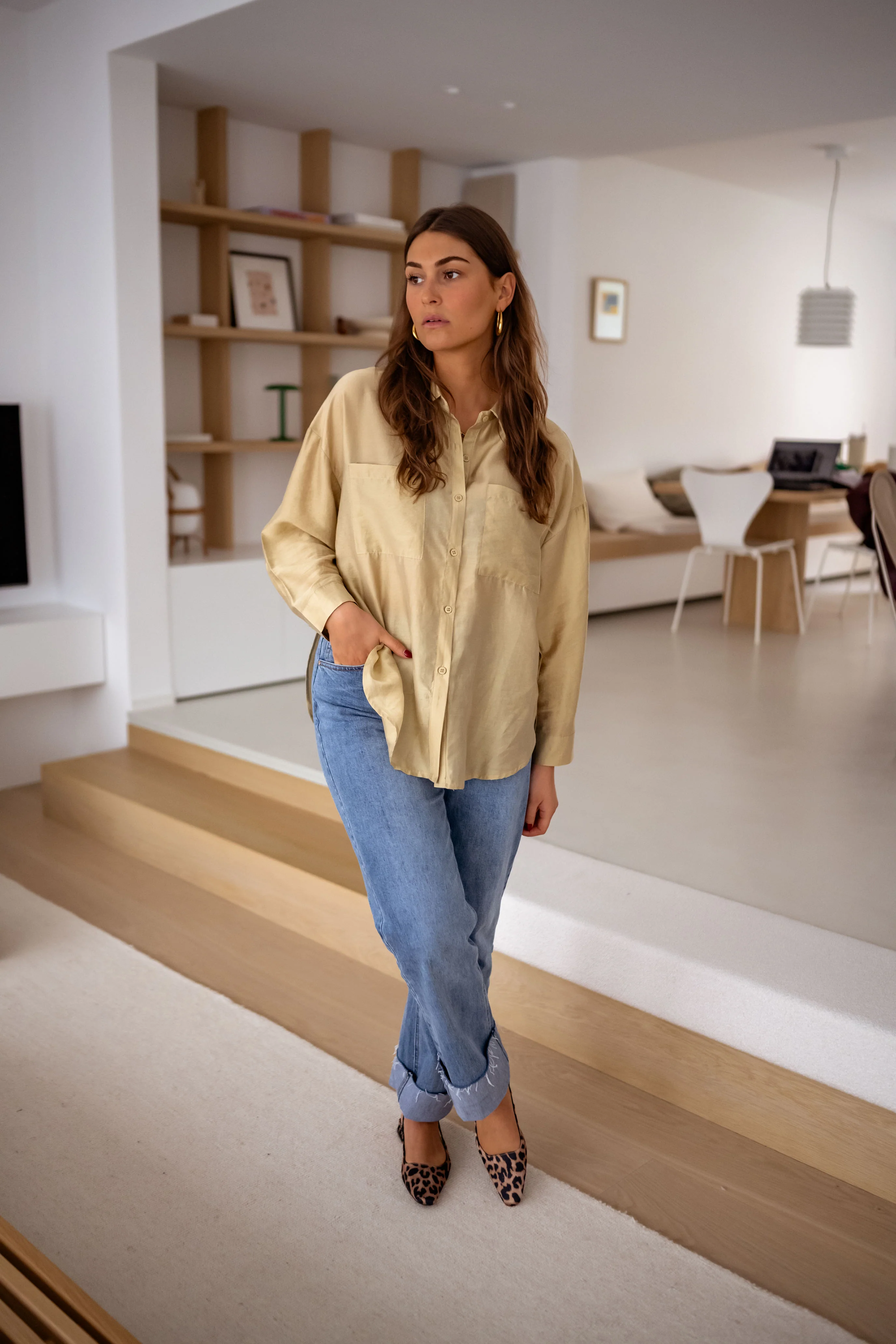 Golden Taiba Shirt - Image 20