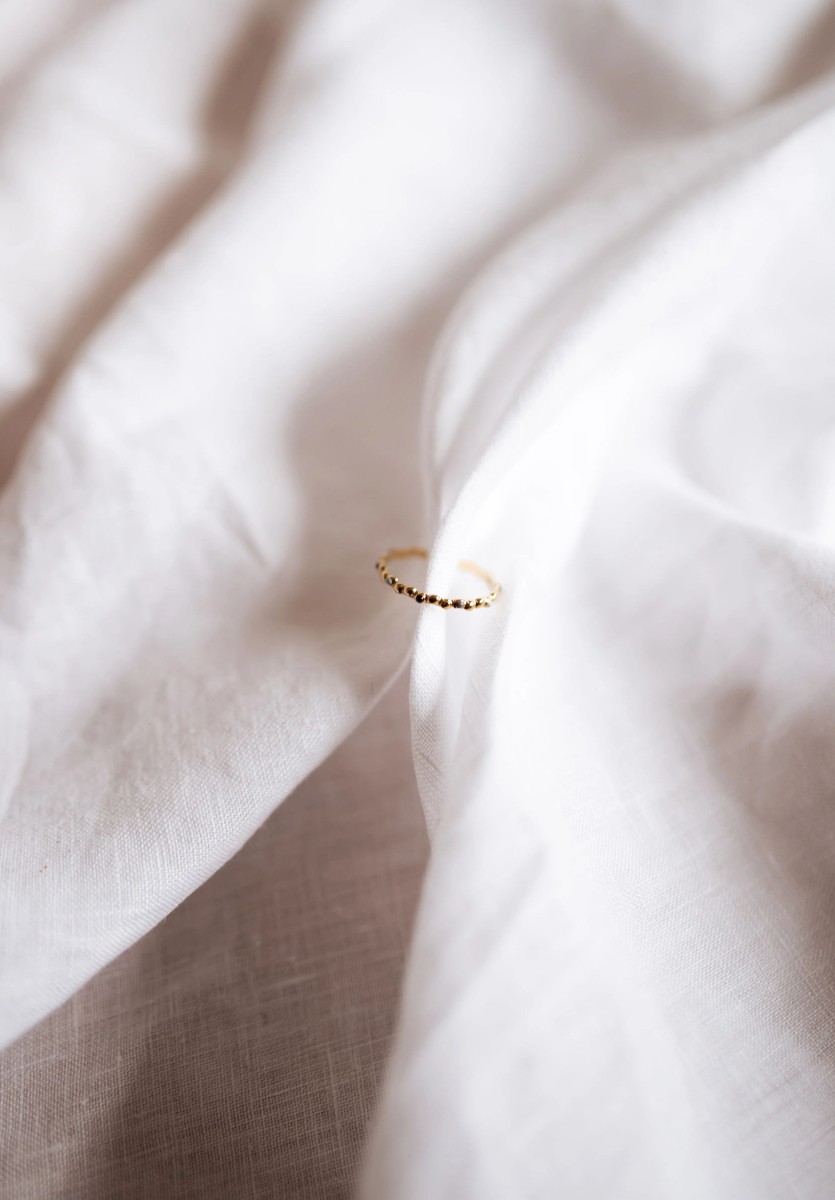 Golden Wova Ring - Image 3