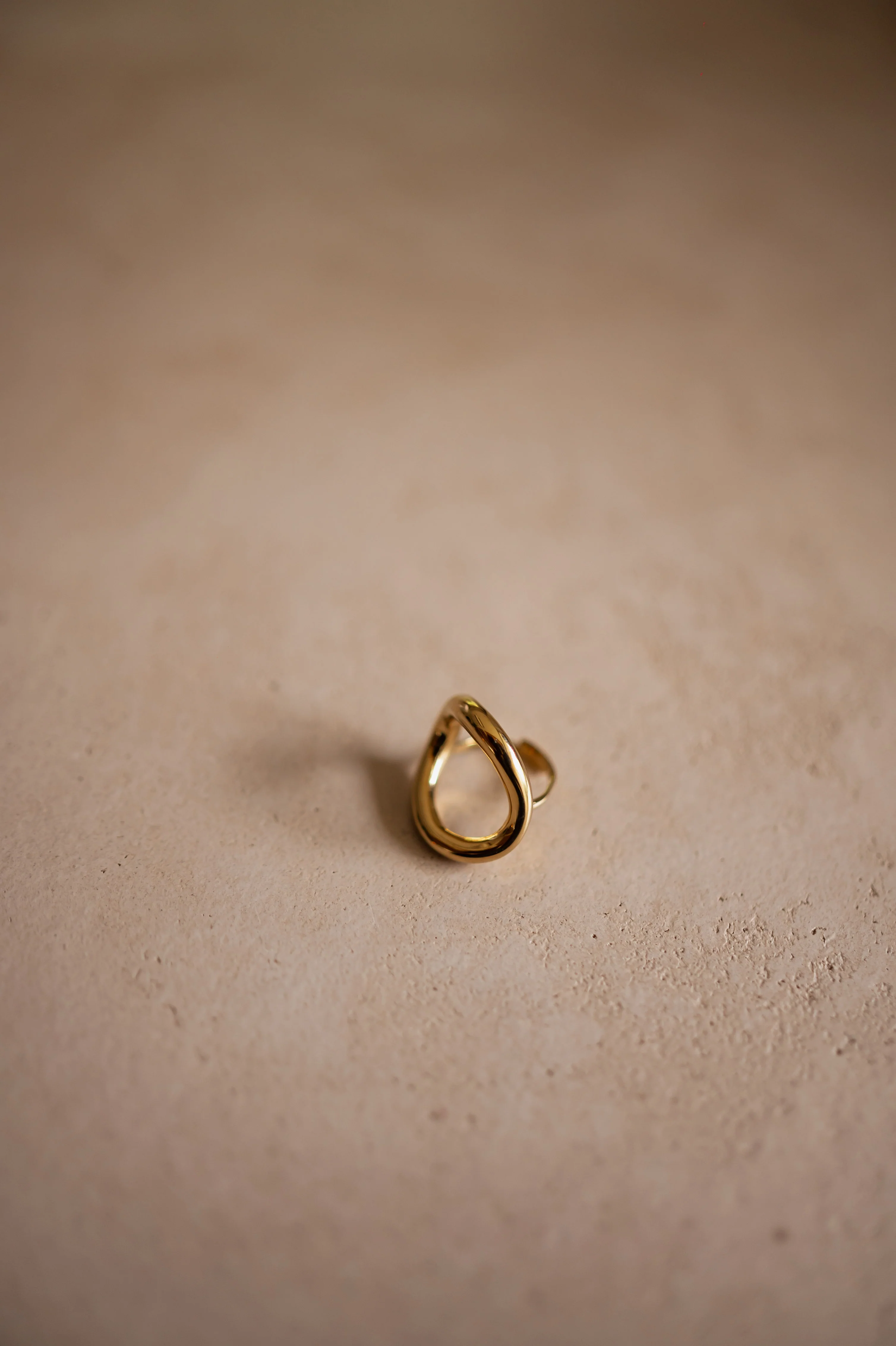 Golden Yula Ring - Image 2