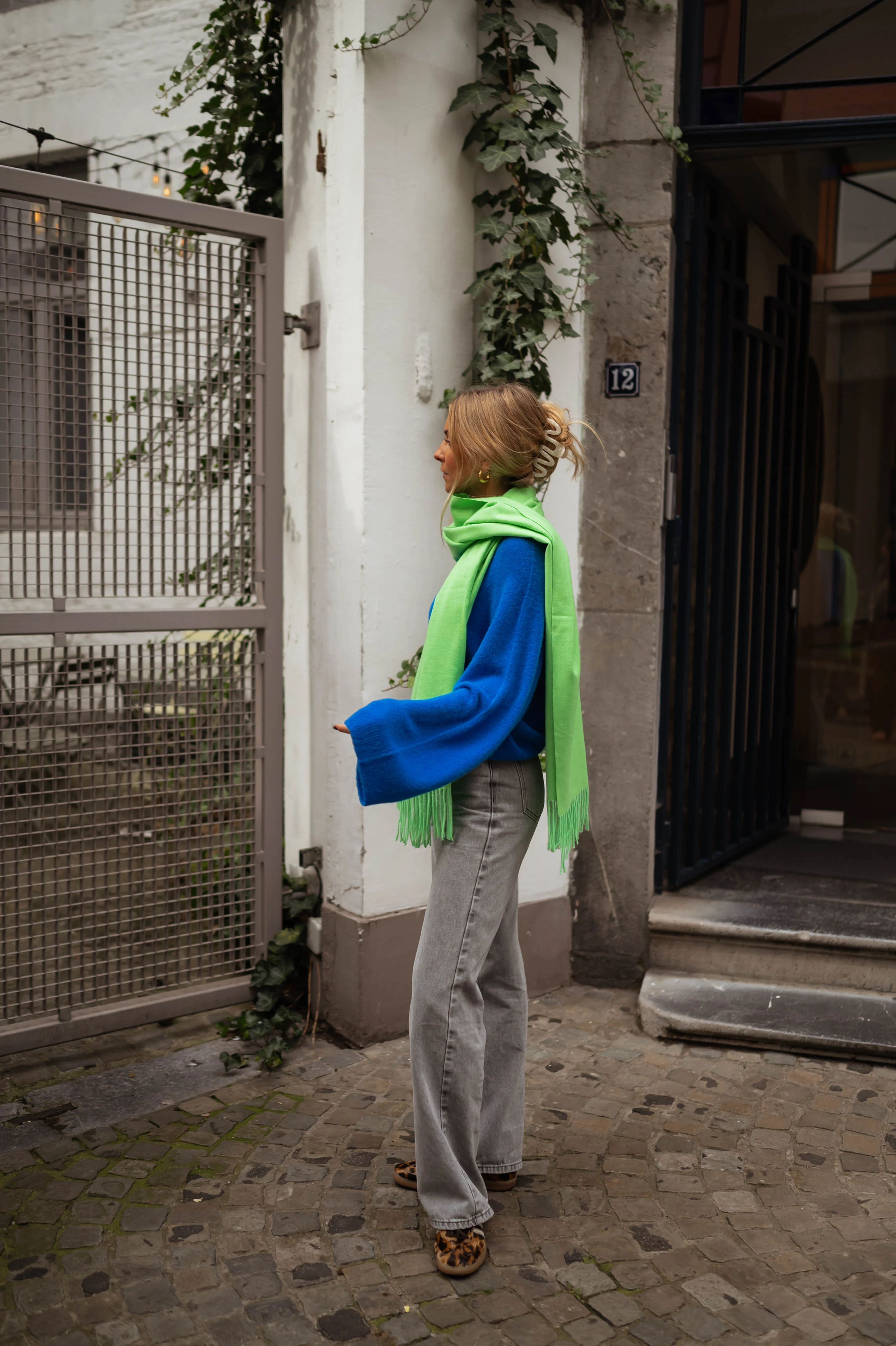 Green Cashmere Ronald Scarf - Image 3