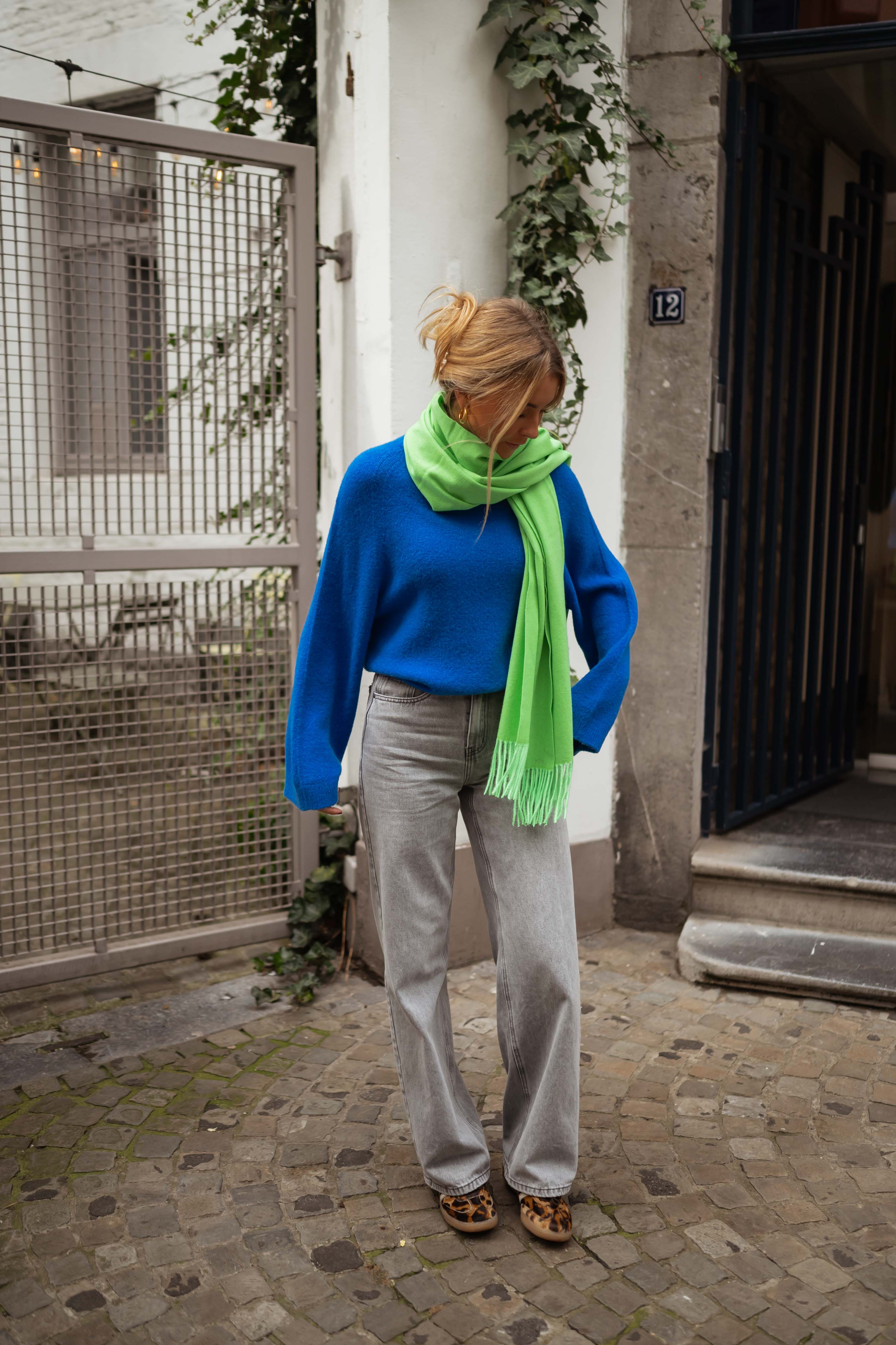 Green Cashmere Ronald Scarf - Image 4