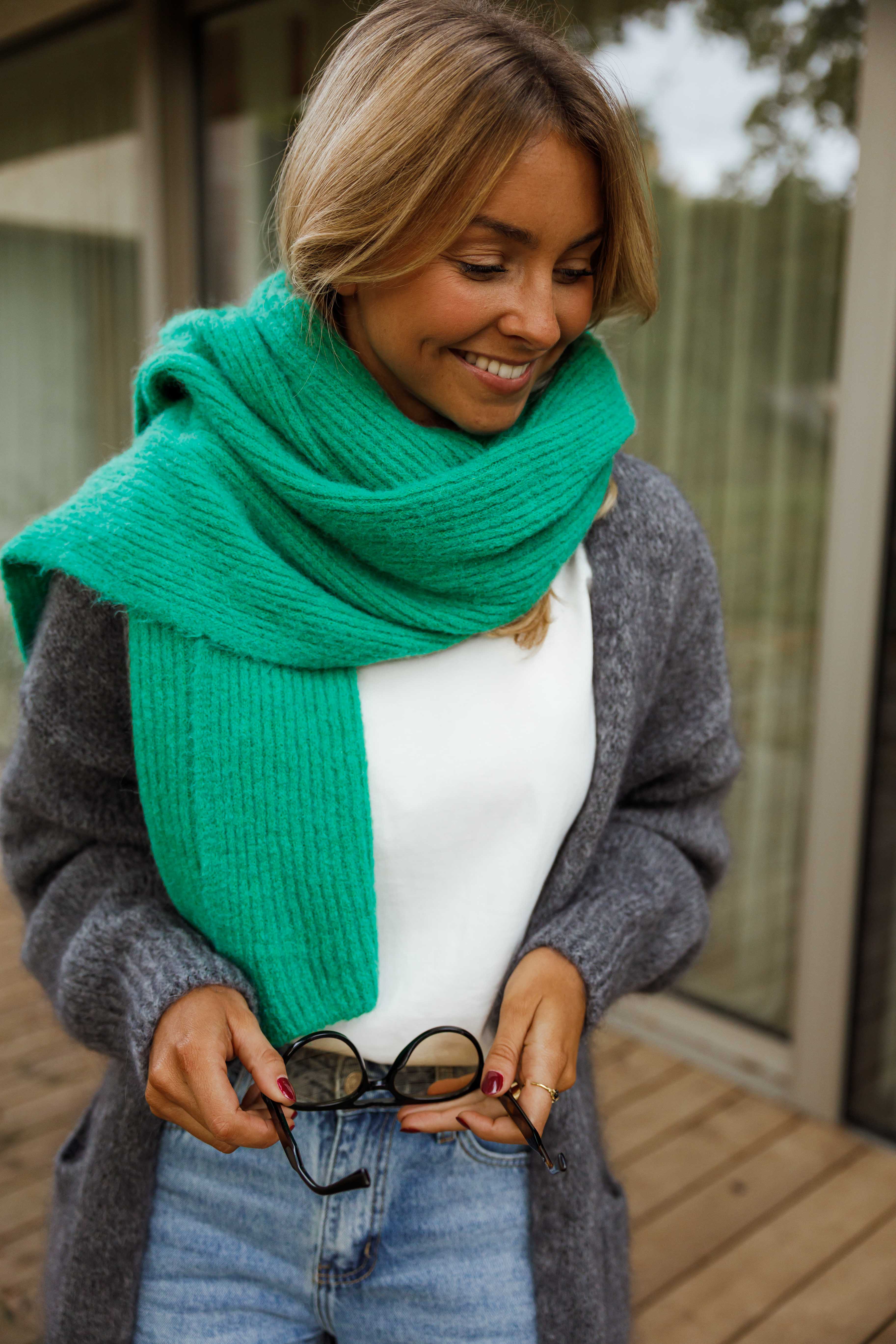 Green Sera Scarf - Image 3