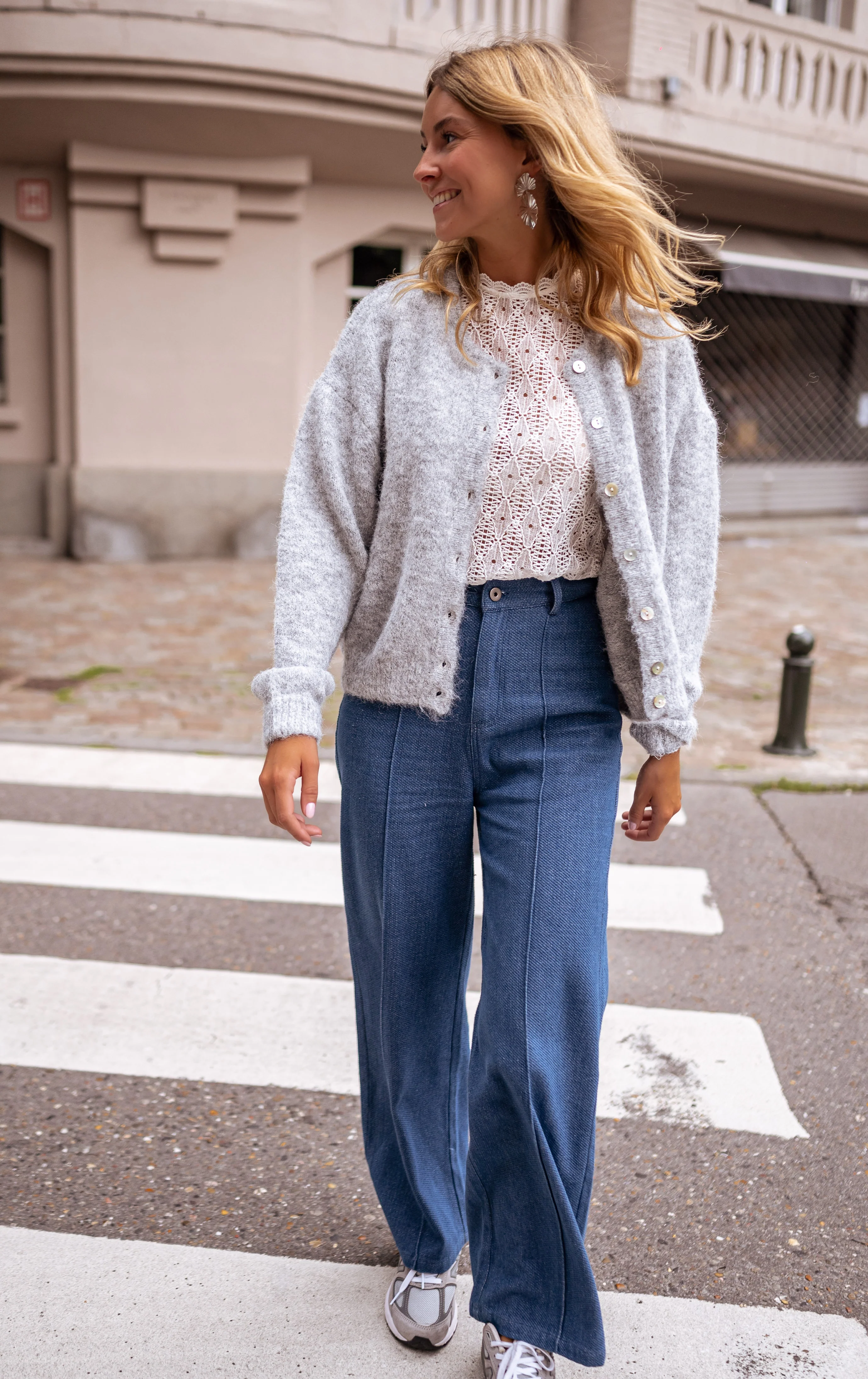Grey Harris Cardigan - Image 10