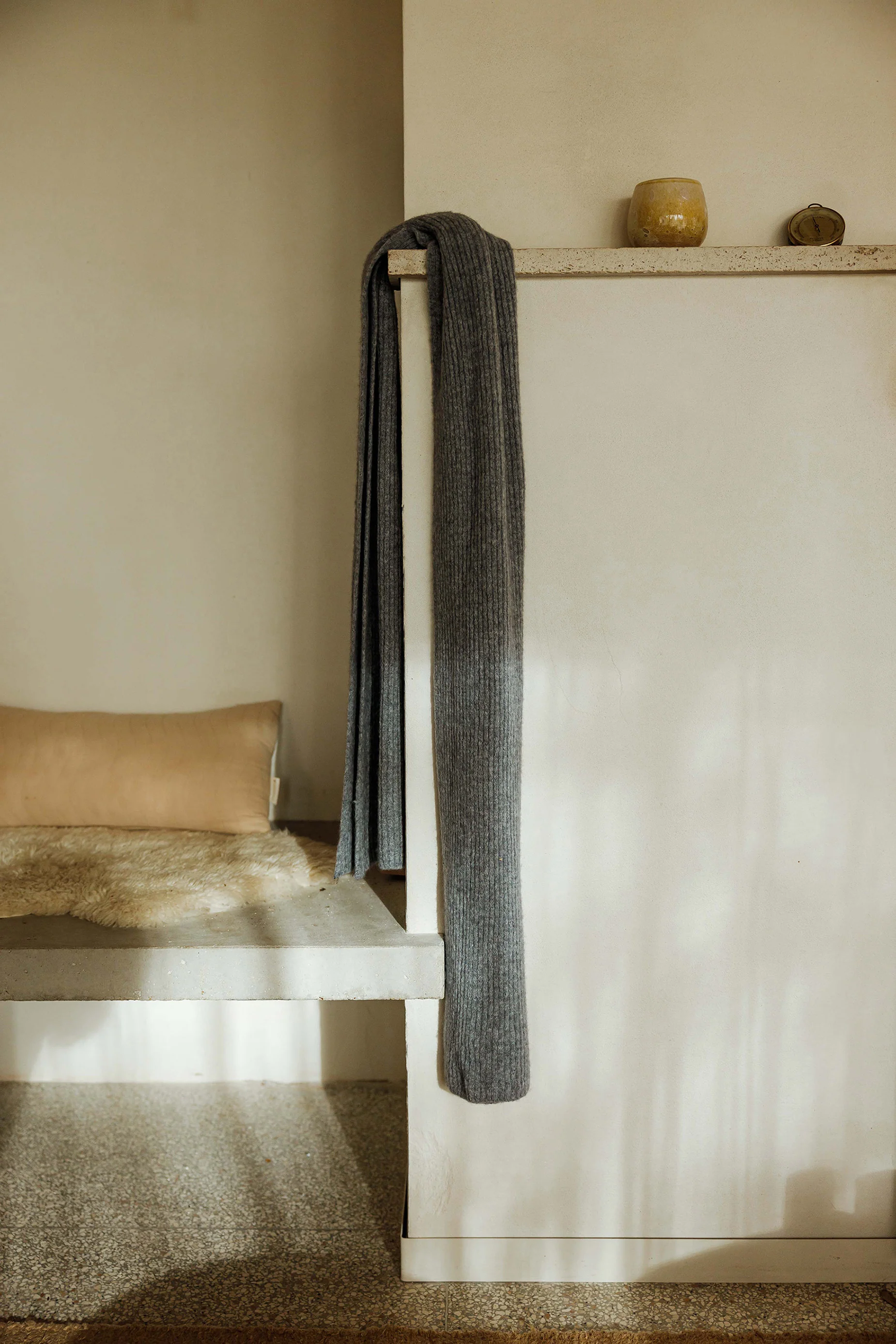 Grey Sera Scarf - Image 4