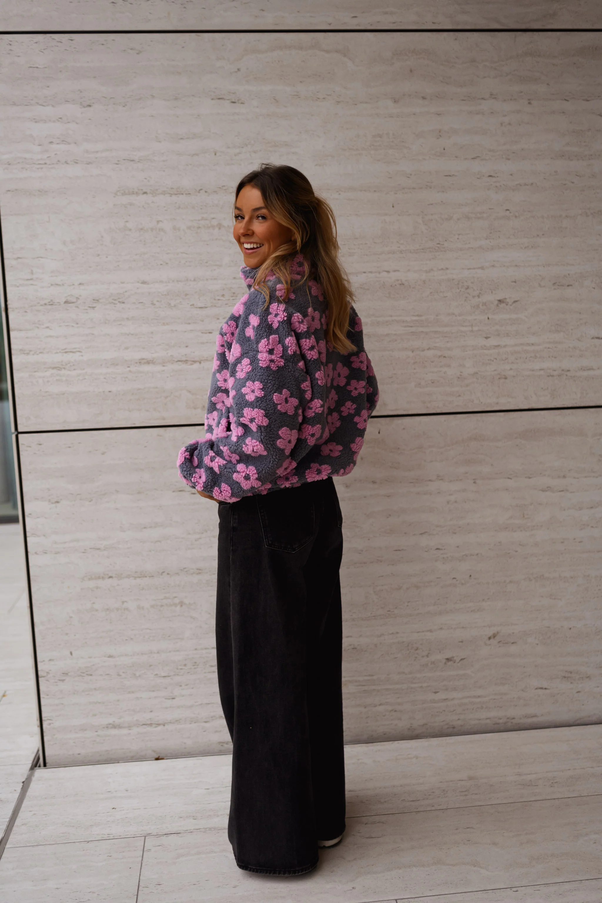 Grey with Pink Floral Tomas Fleece Jacket - Image 7