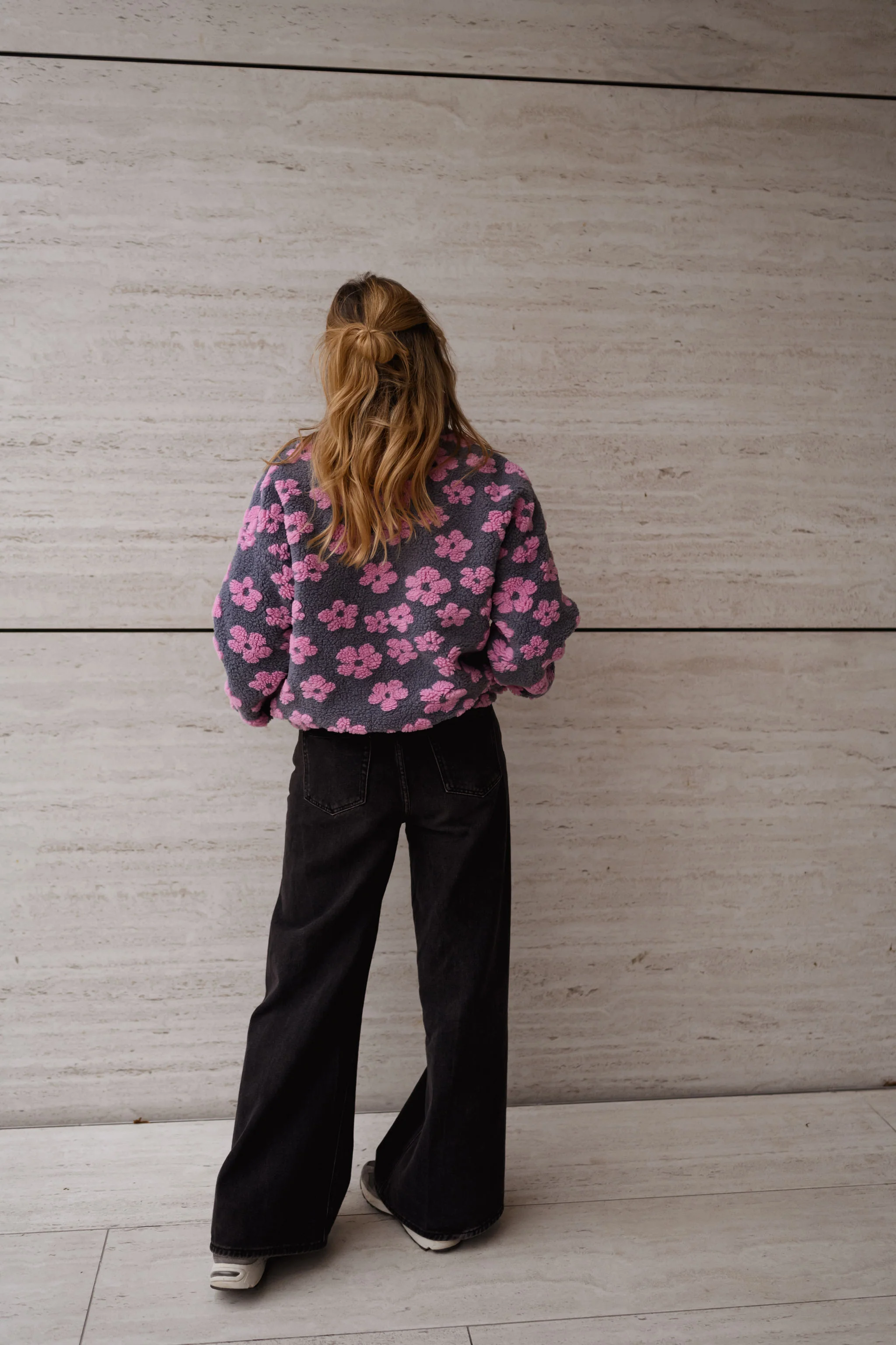 Grey with Pink Floral Tomas Fleece Jacket - Image 8