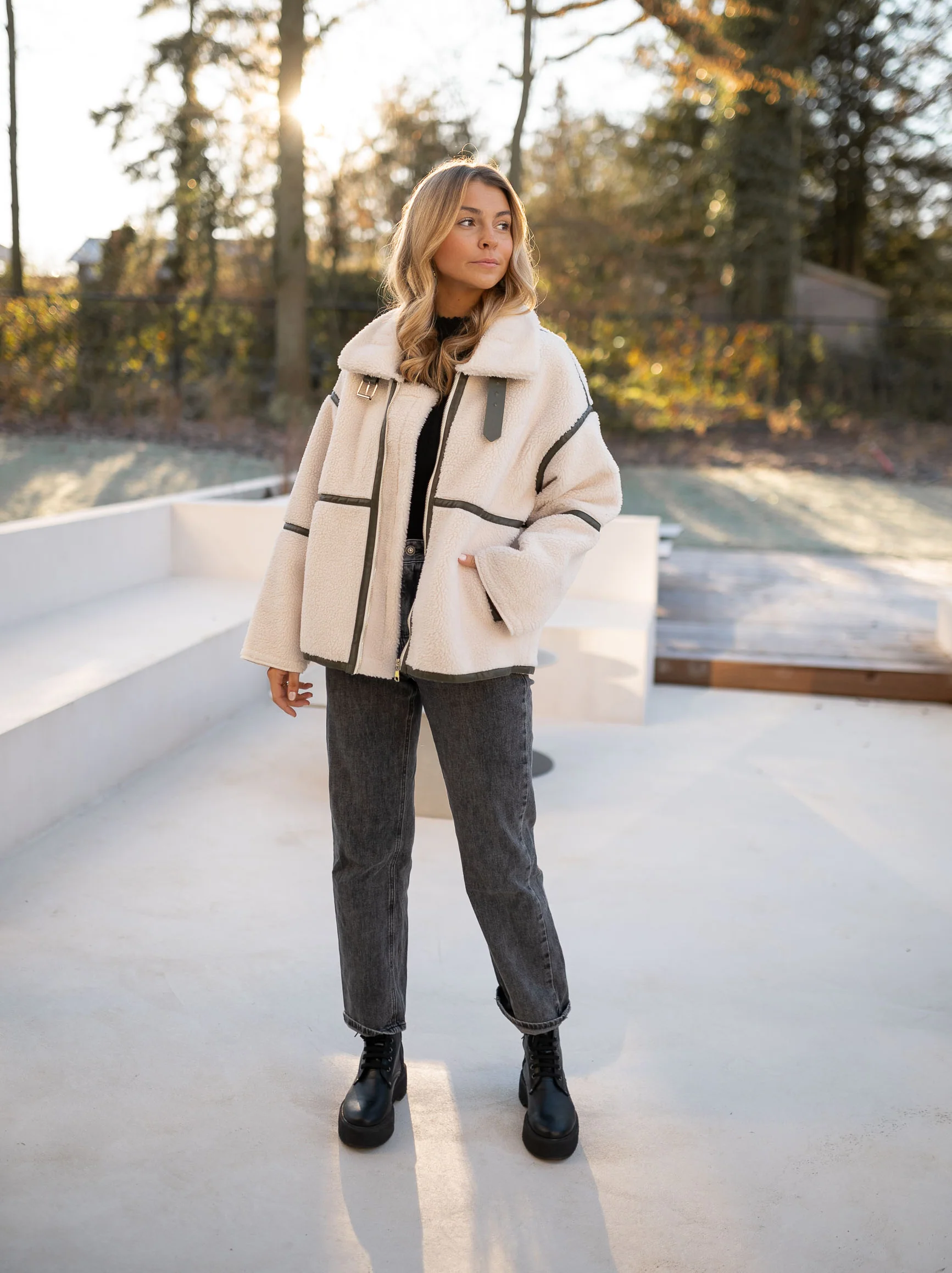 Khaki shearling Nita Jacket - Image 4