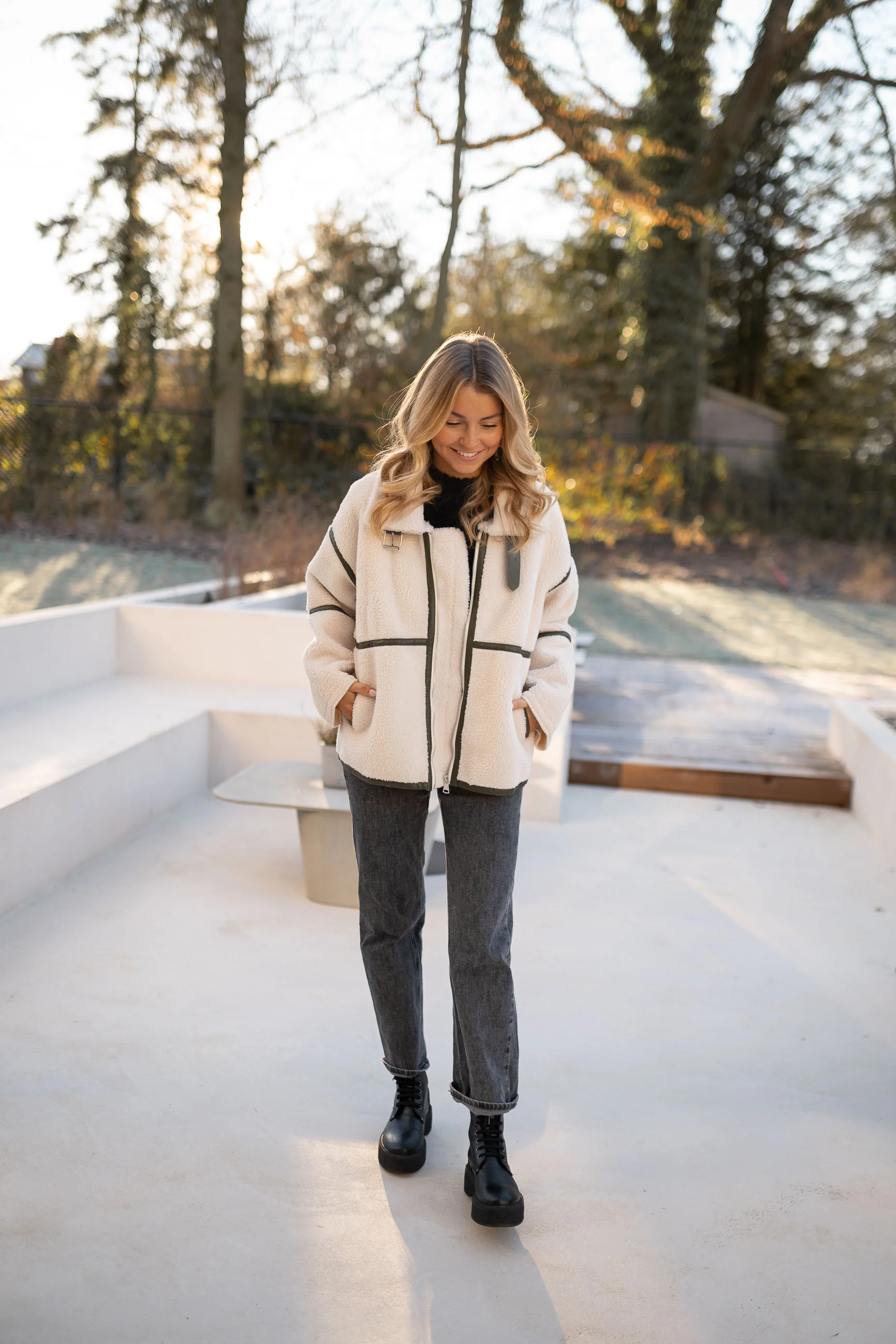 Khaki shearling Nita Jacket - Image 5