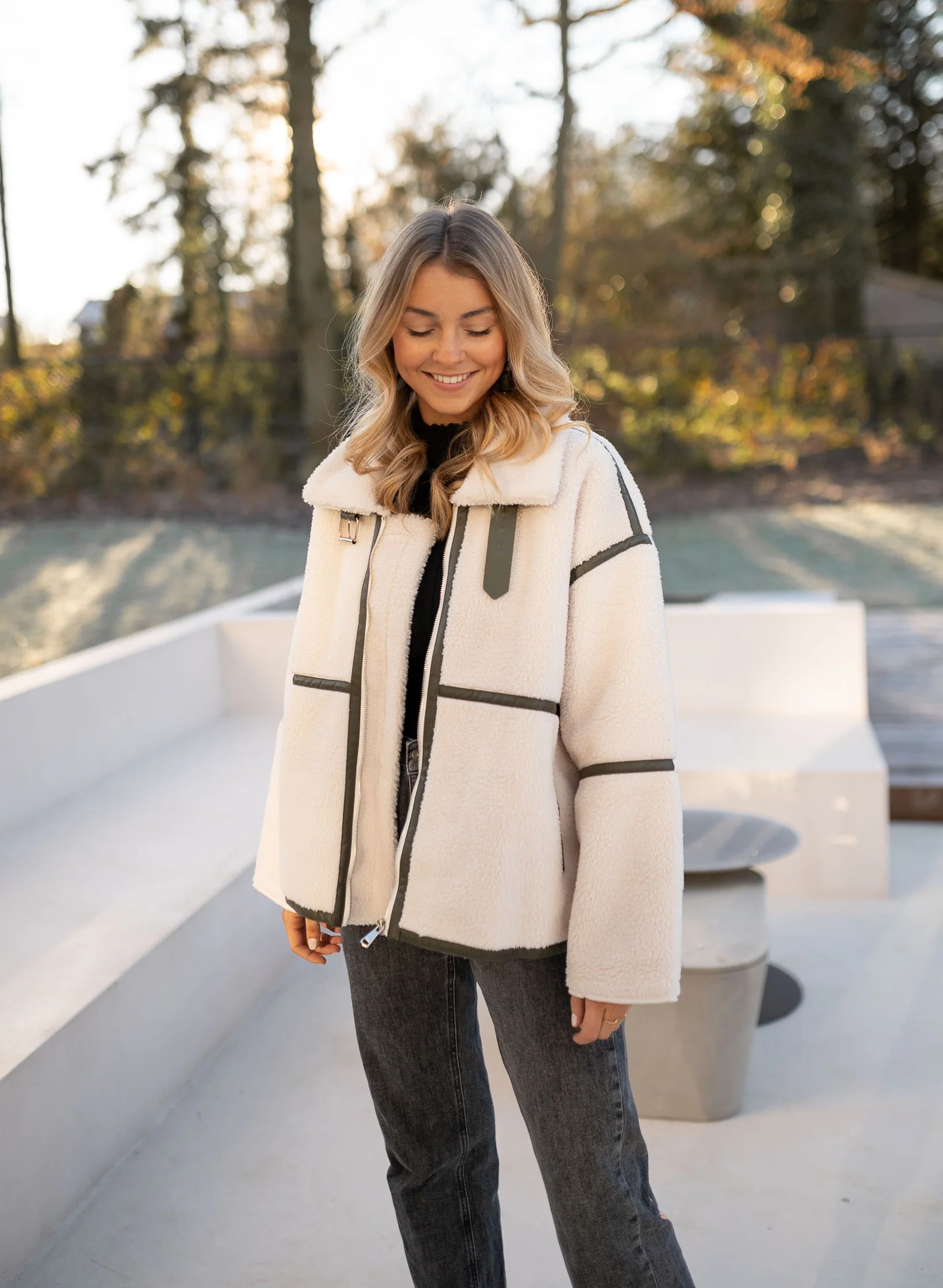 Khaki shearling Nita Jacket - Image 9