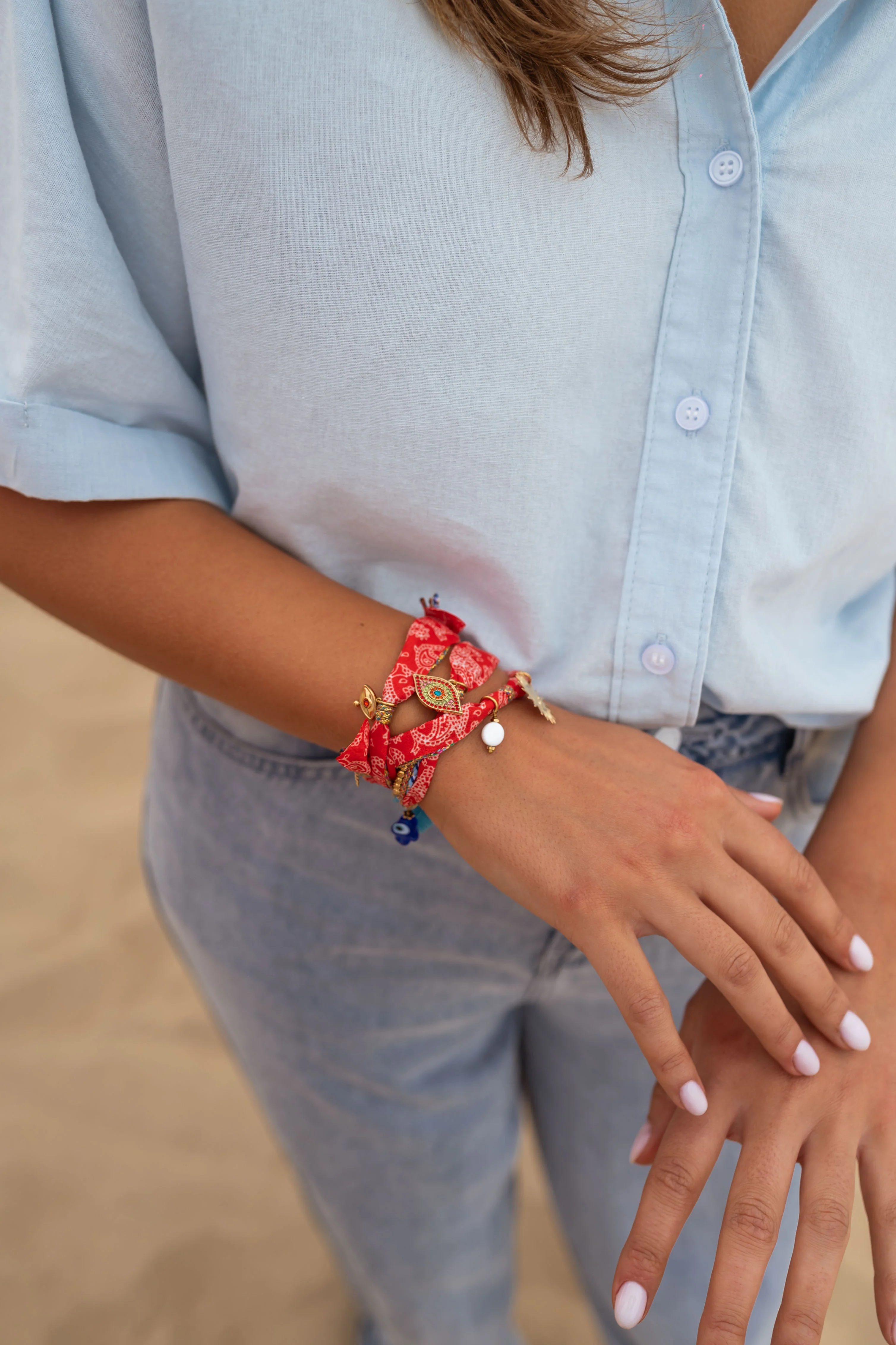 Red and Golden Louny Bracelet - Image 3
