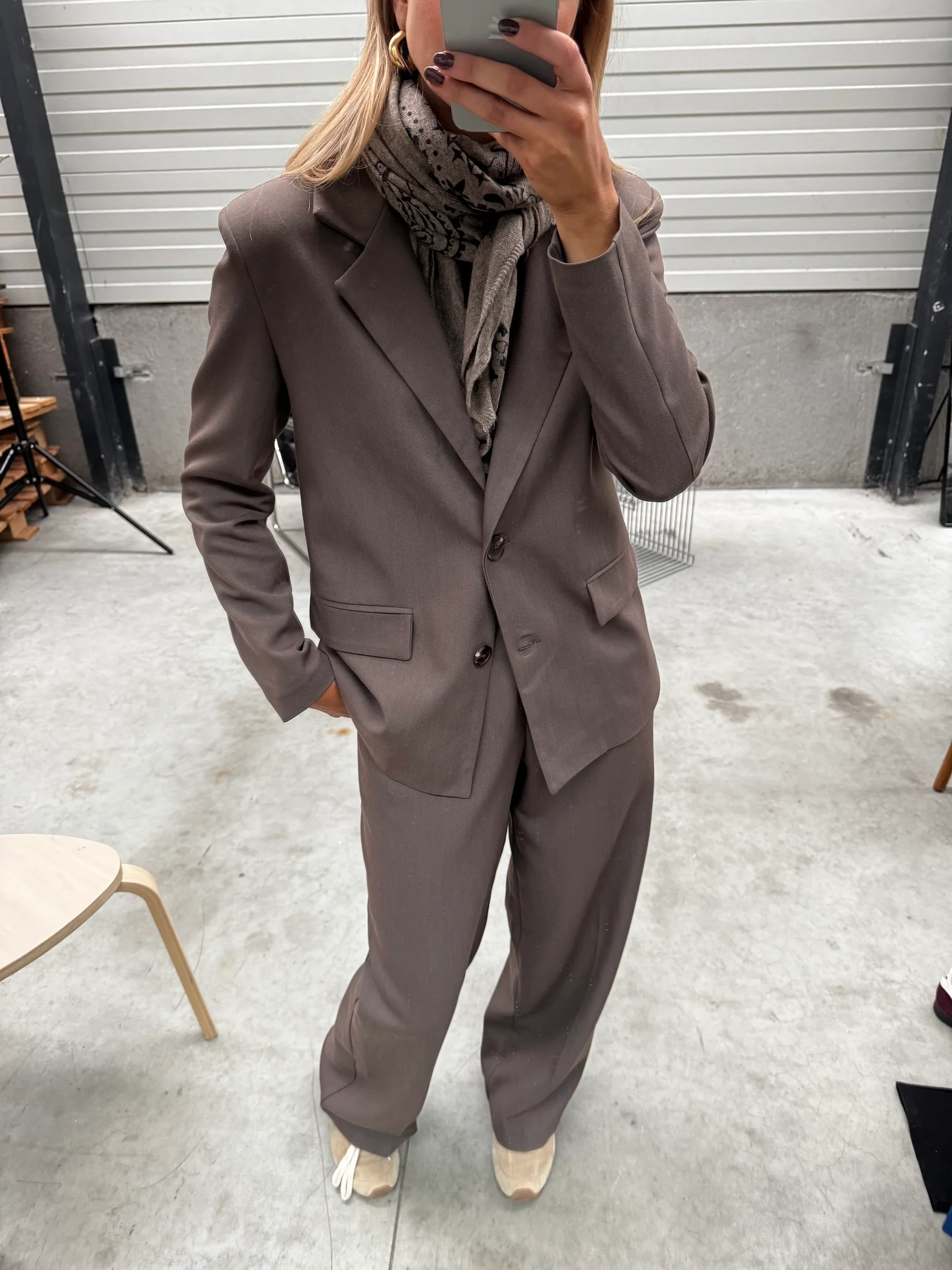 Taupe Bossy Blazer - Image 11