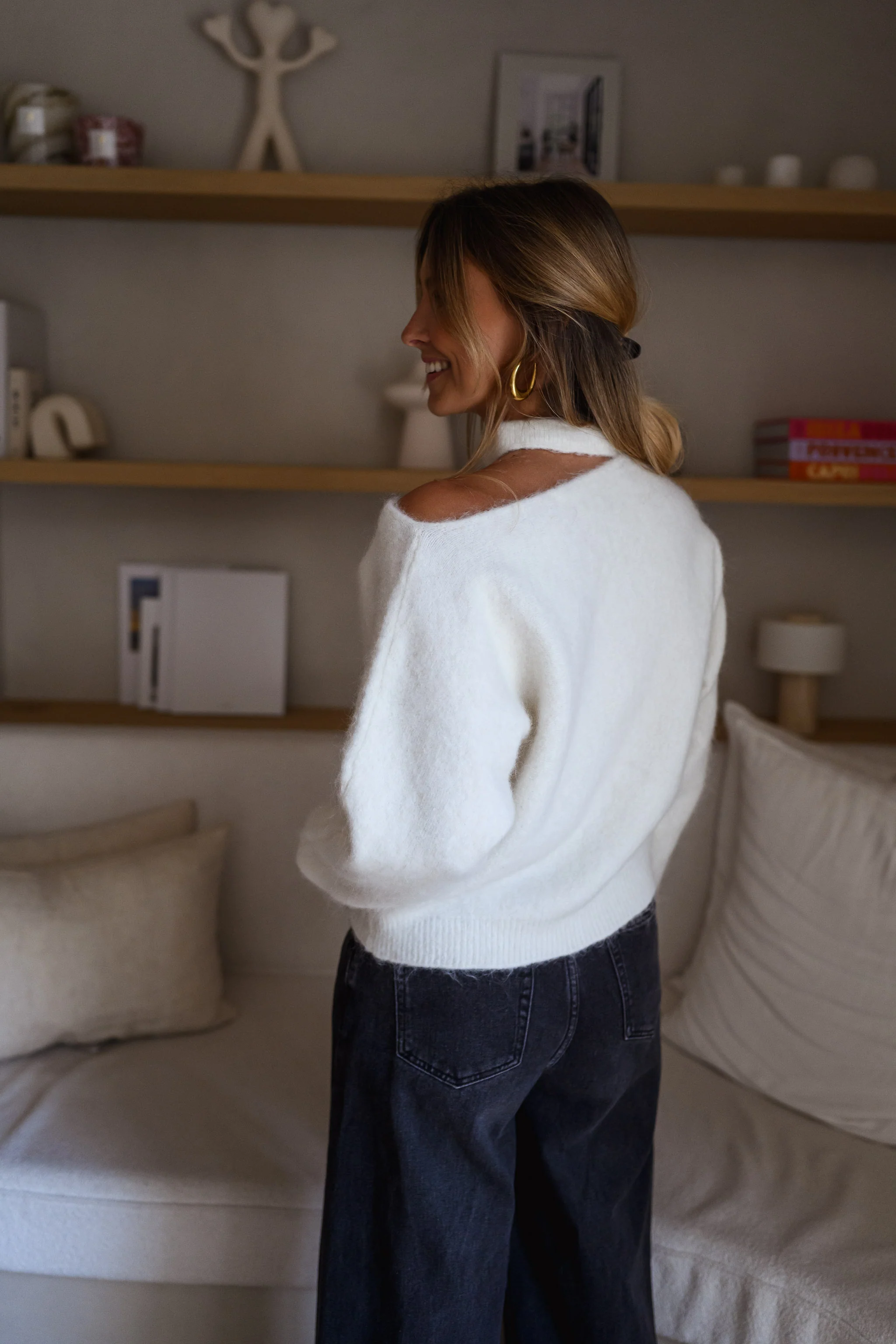 White Nuala Sweater - Image 13