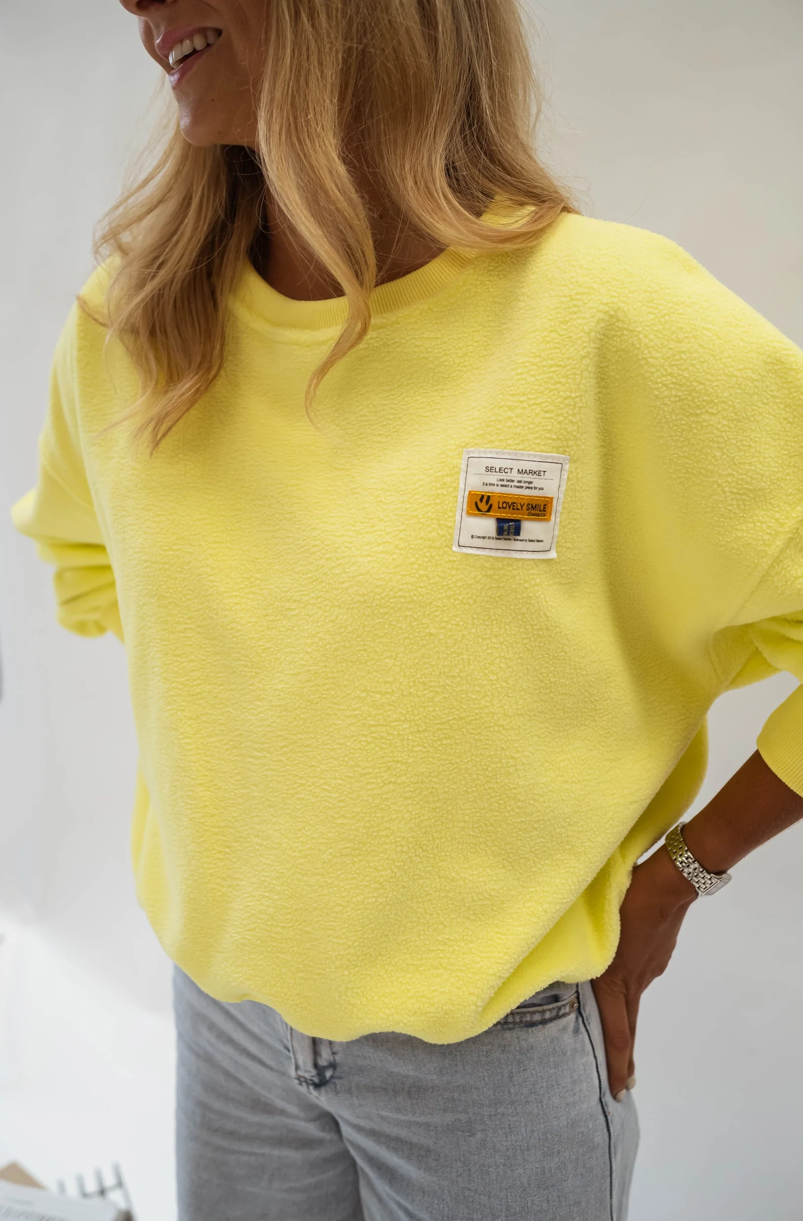 Yellow Gaella Sweater - Image 2
